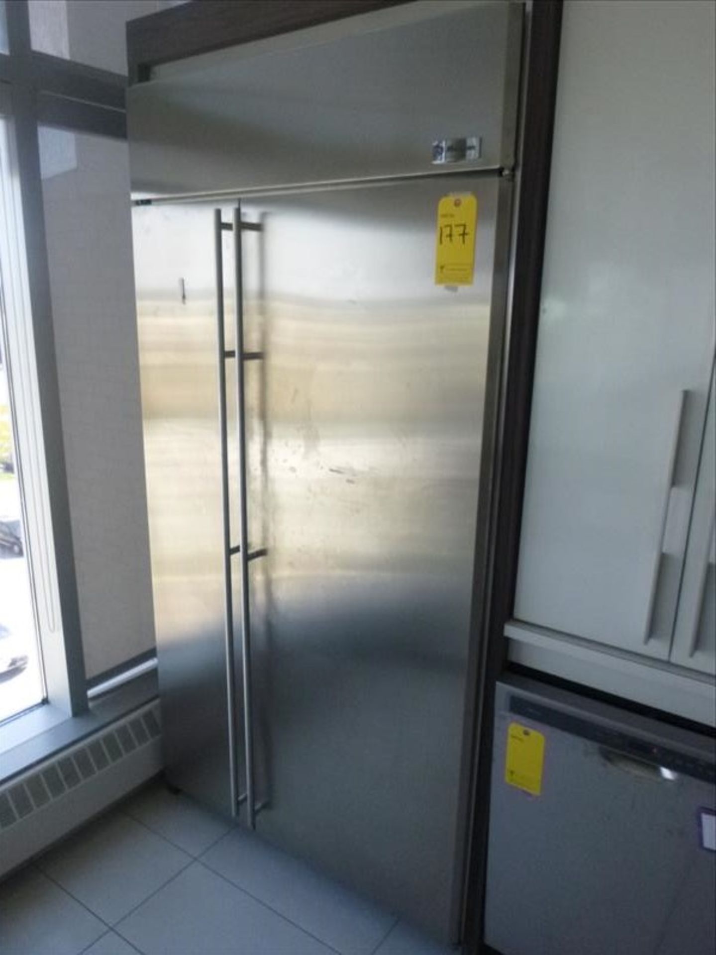 GE Monogram refrigerator, 2-door, s/s [FLR4]