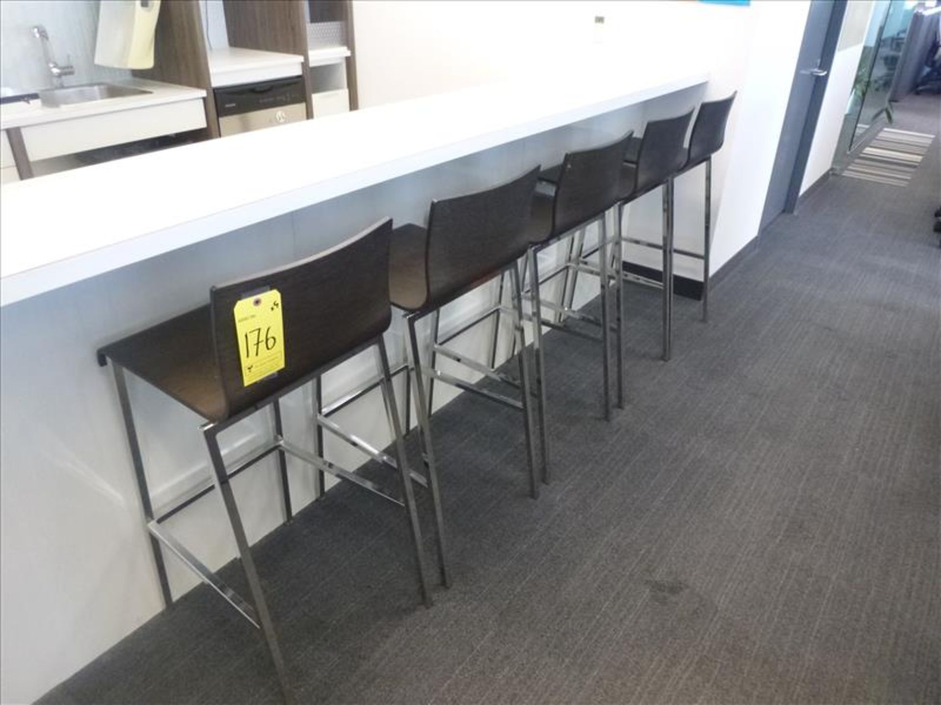 (5) stools [FLR4]