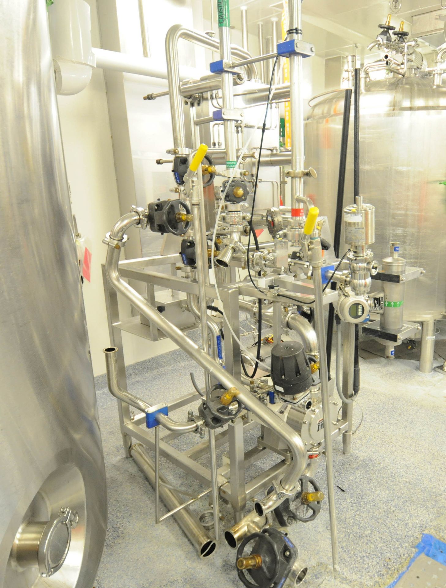 ALPHA STAINLESS FILTRON STAINLESS STEEL SKID MOUNTED MICRO FILTRATION SYSTEM WITH 7.5 HP DRIVE - Image 2 of 2