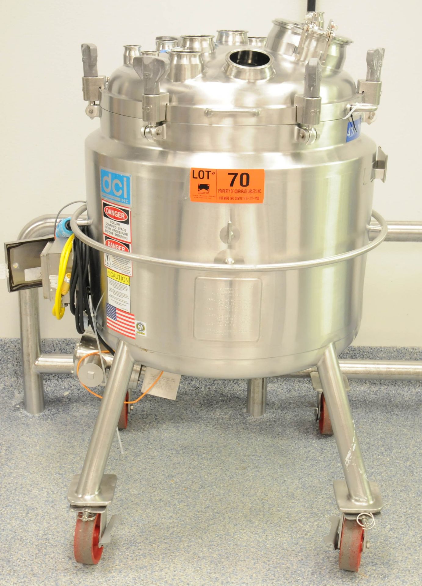 DCI (2009) AHF-M NANO PORTABLE JACKETED STAINLESS STEEL REACTOR VESSEL WITH 200 LITER CAPACITY, 45