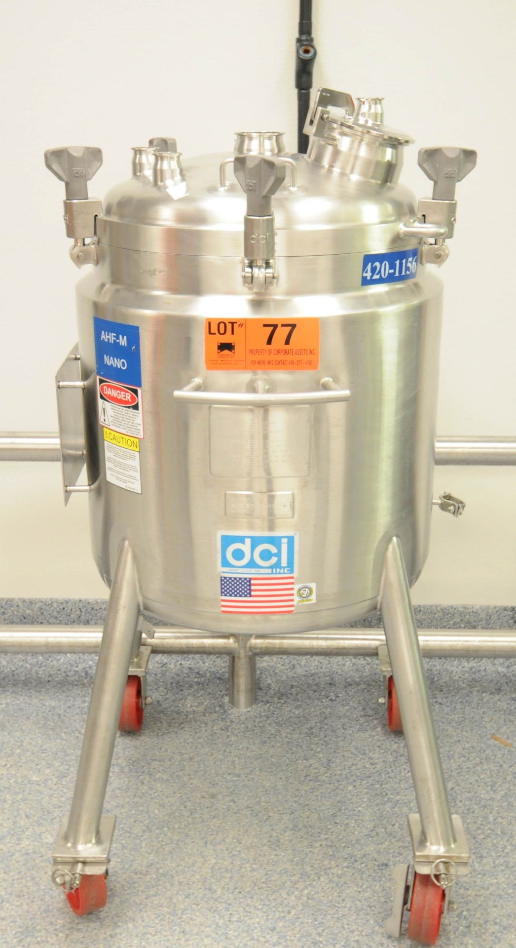 DCI (2009) PORTABLE STAINLESS STEEL TANK WITH 140 LITER CAPACITY, 45 PSIG MAWP @ 346 DEG F, 24"