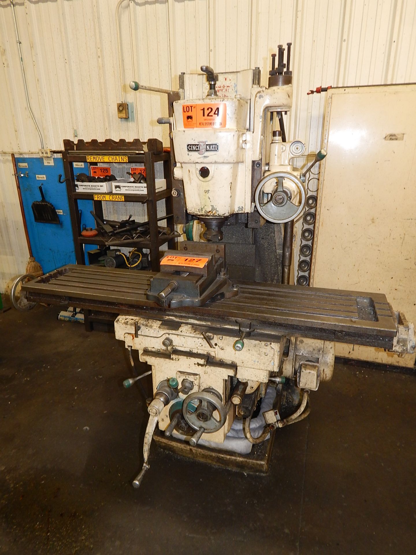 CINCINNATI UNIVERSAL MILL WITH 42" X 14" T-SLOT TABLE S/N: N/A (CI) - RIGGING FEE FOR LOT #124 - - Image 2 of 2