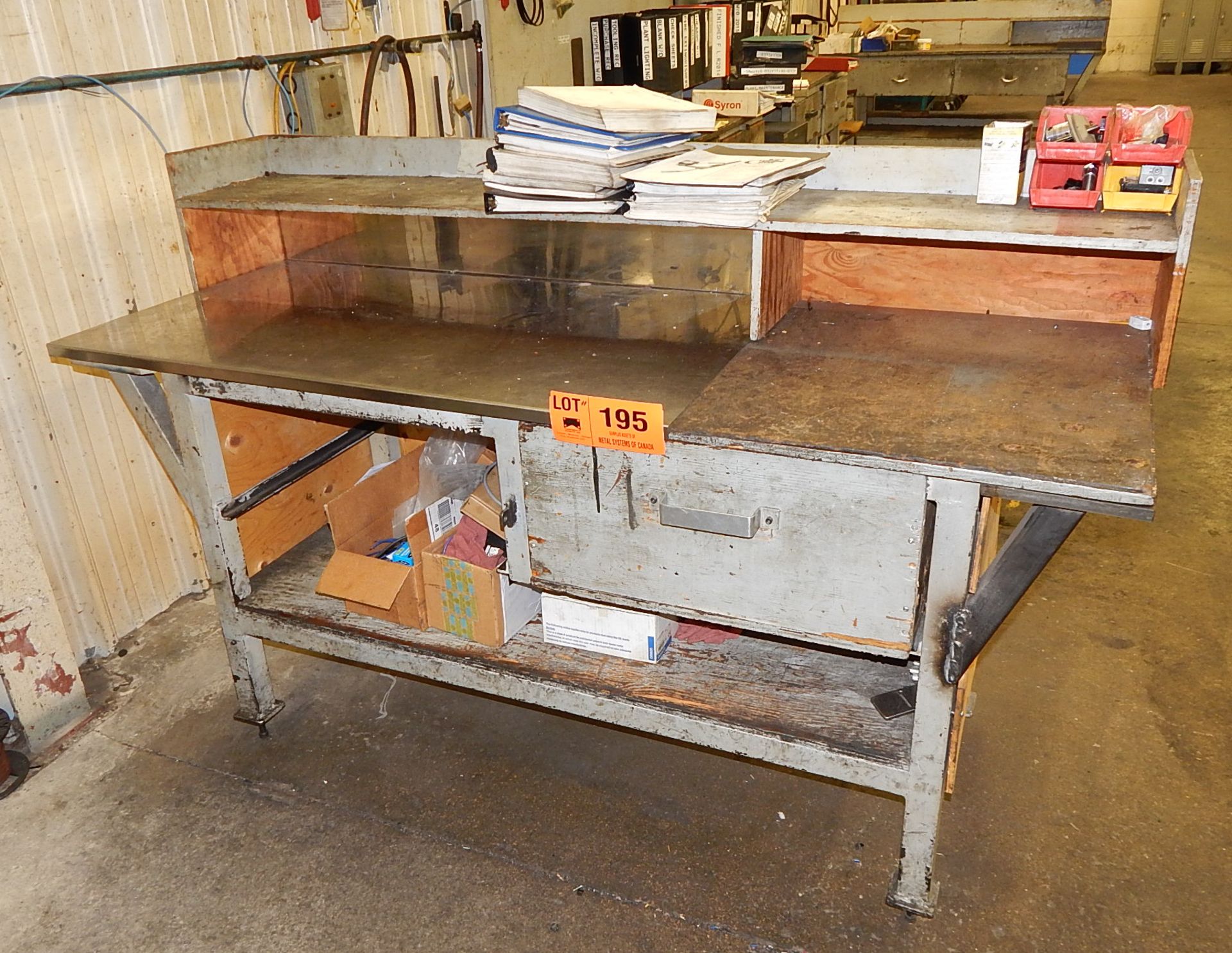 LOT/ WOOD WORK BENCHES