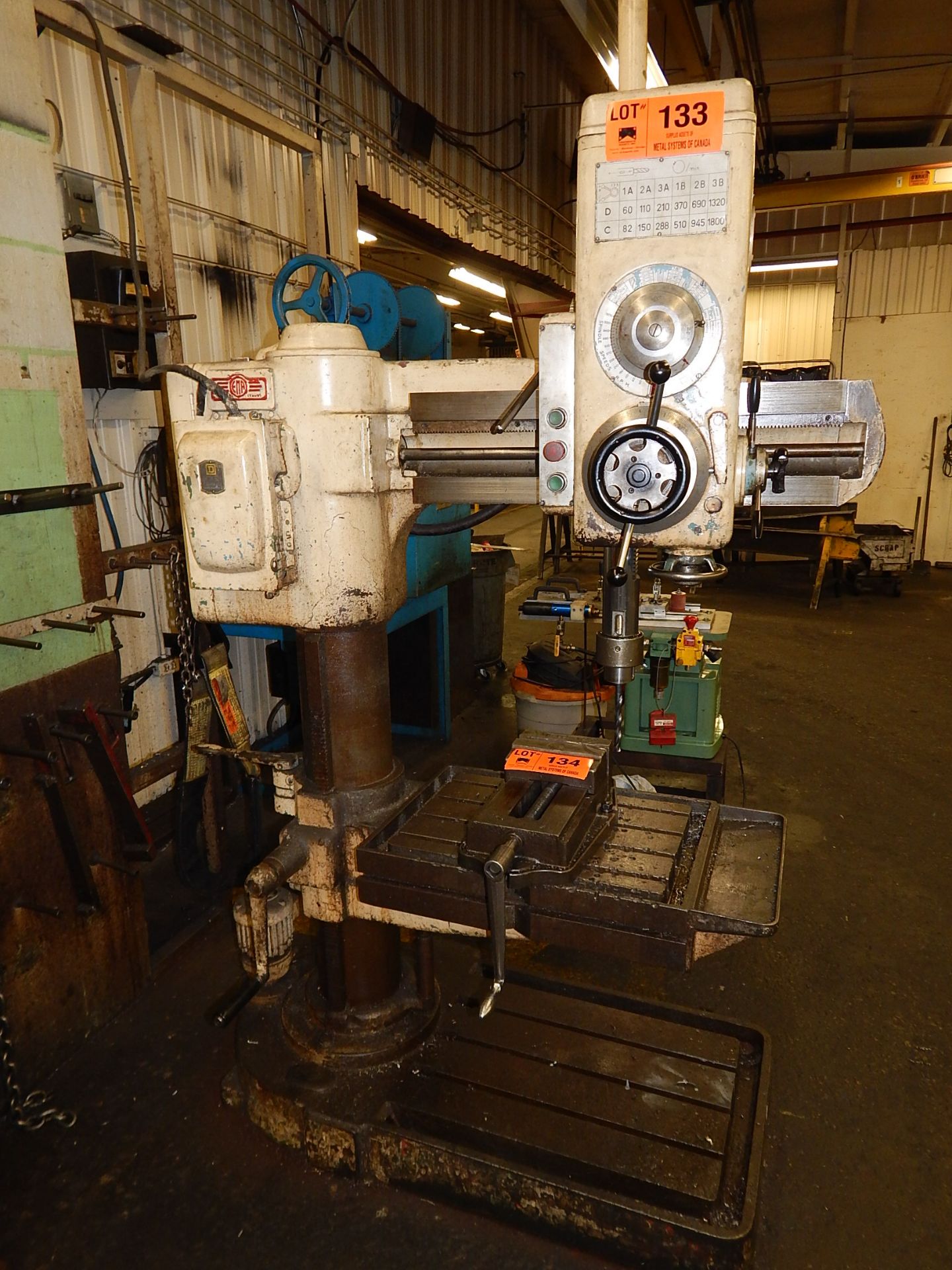 EMA/UCIMU 24872 RADIAL ARM DRILL WITH 3HP ELECTRIC MOTOR, SPEEDS TO 1800RPM, 20" ARM, 24" X 18" T-