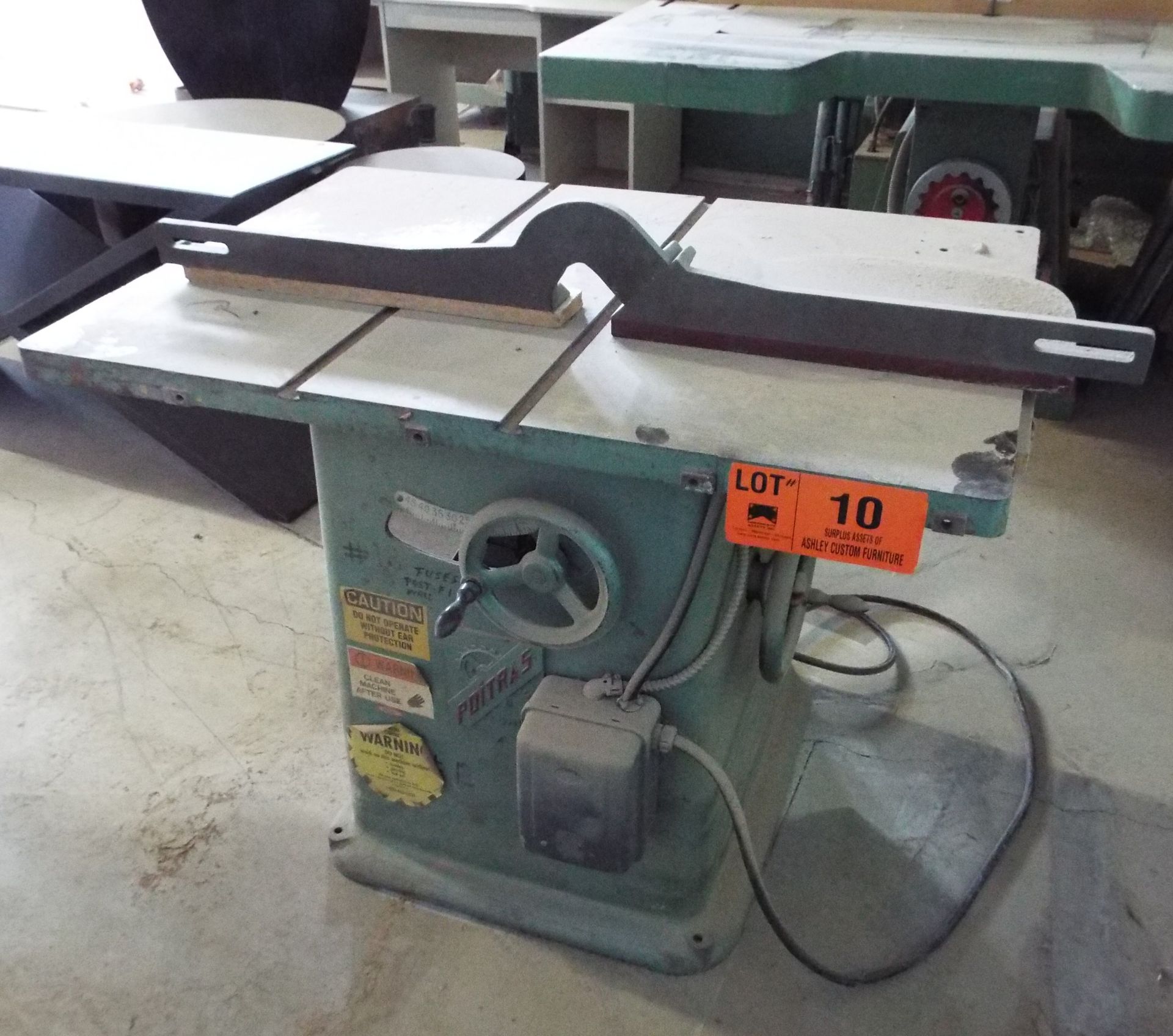 POITRAS TABLE SAW S/N: N/A