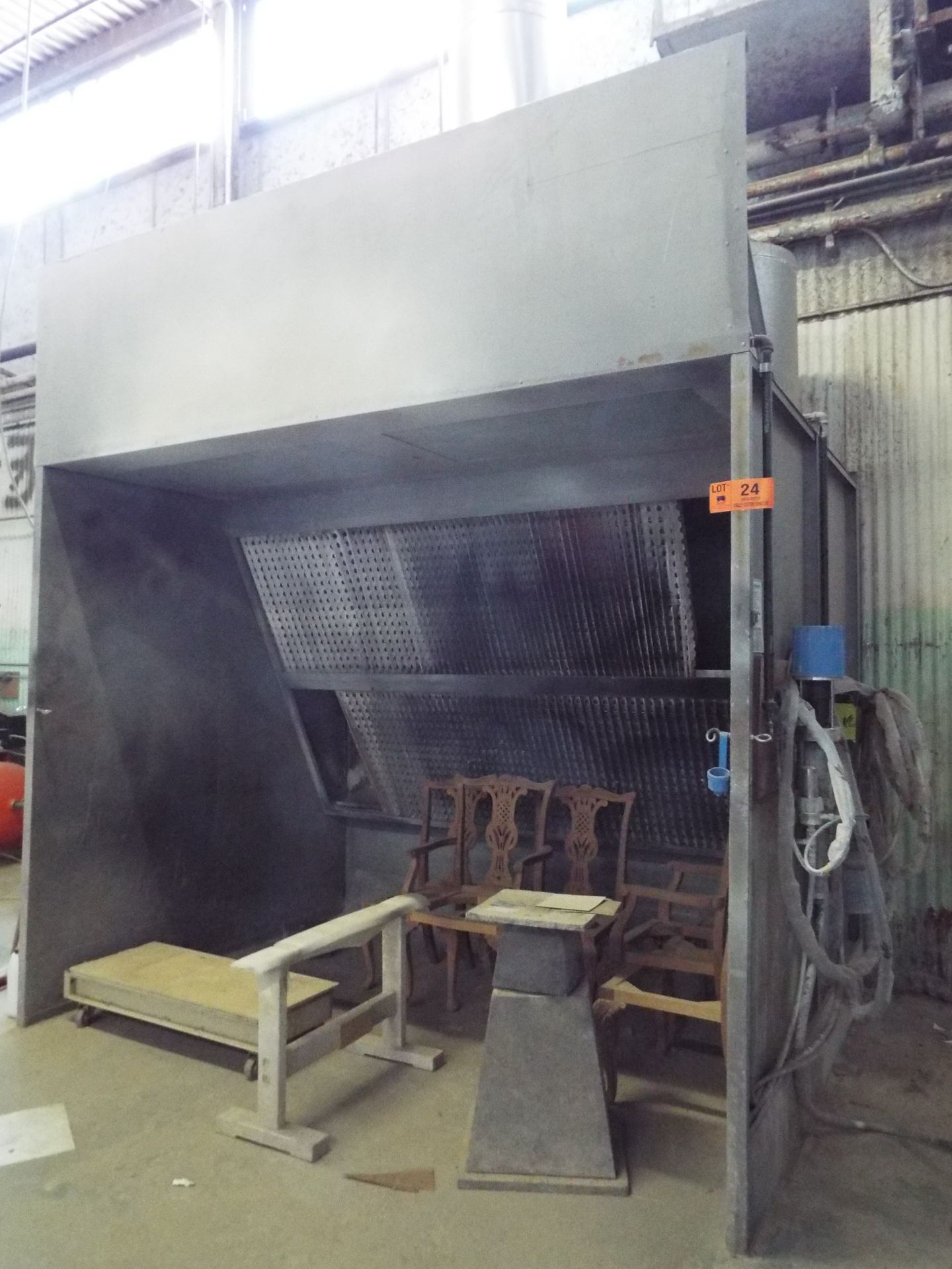 EXCEL 95"H X 117"W X 84"D OPEN SIDE PAINT BOOTH WITH LIGHT, VENTILATION AND FILTERS, KREMLIN