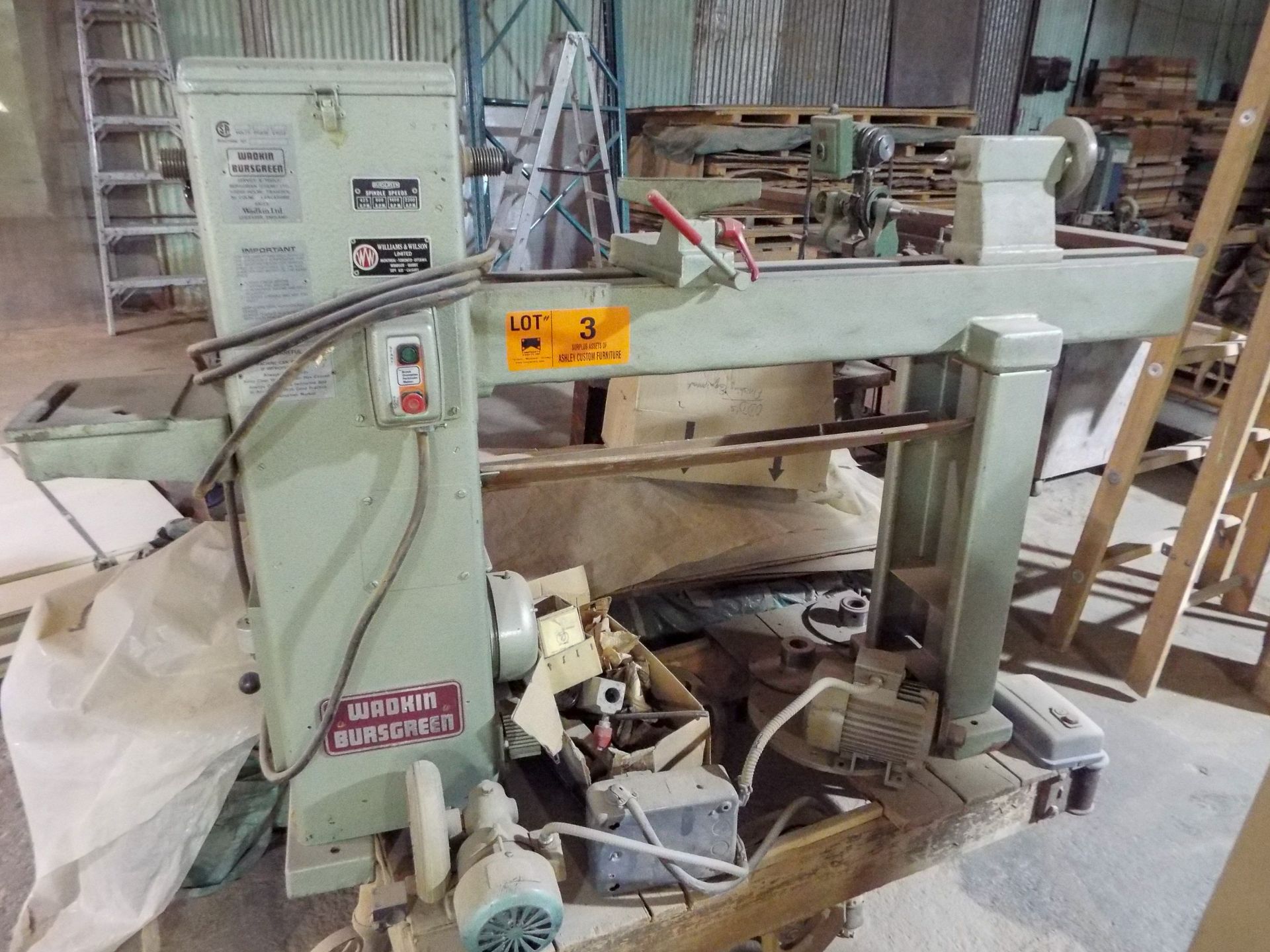 WADKIN BURSGREEN CONVENTIONAL WOOD TURNING LATHE WITH, 1.5 HP, 12" SWING, 38" BETWEEN CENTERS,