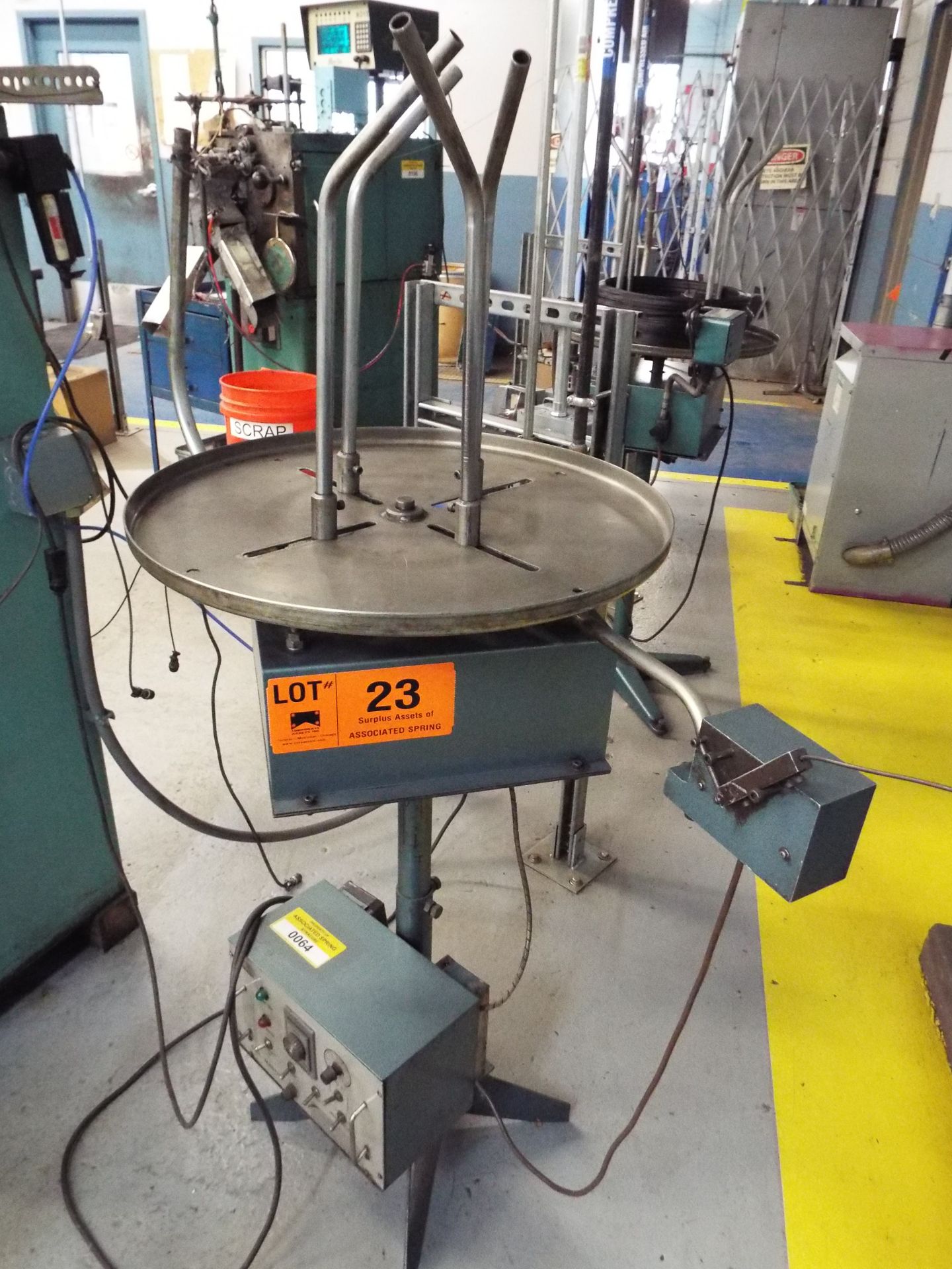 NU COIL VARIABLE SPEED POWERED WIRE PAY-OFF, S/N N/A