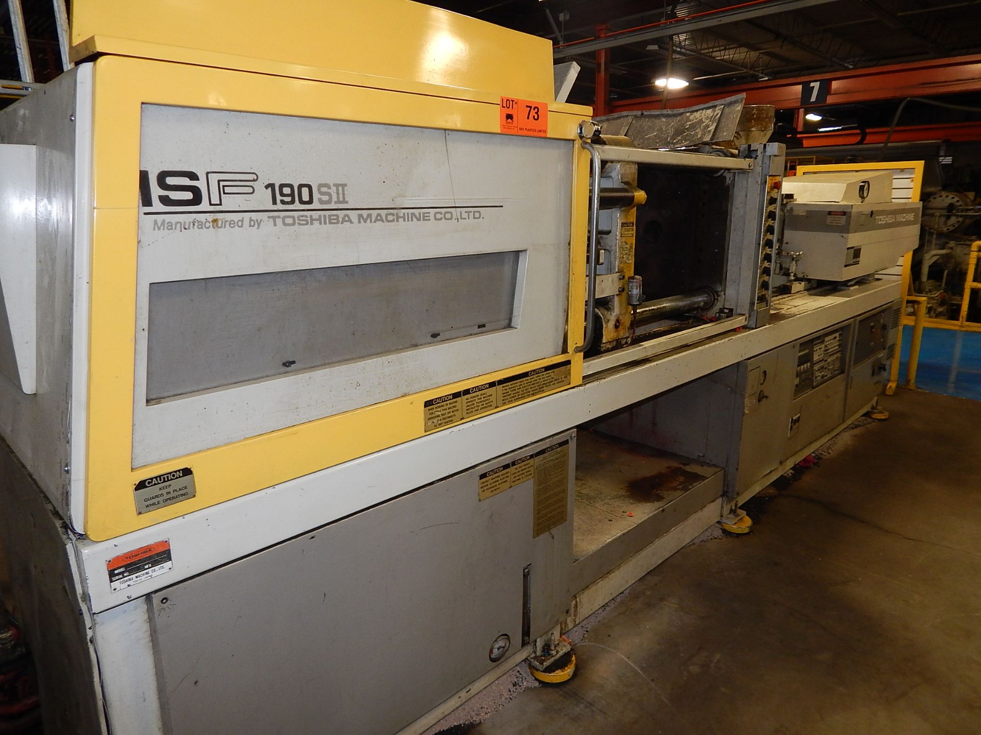 TOSHIBA ISF190SII-10A PLASTIC INJECTION MOLDER WITH 190 TON CAPACITY, 16 OZ, 29" X 29" PLATEN, 20" X