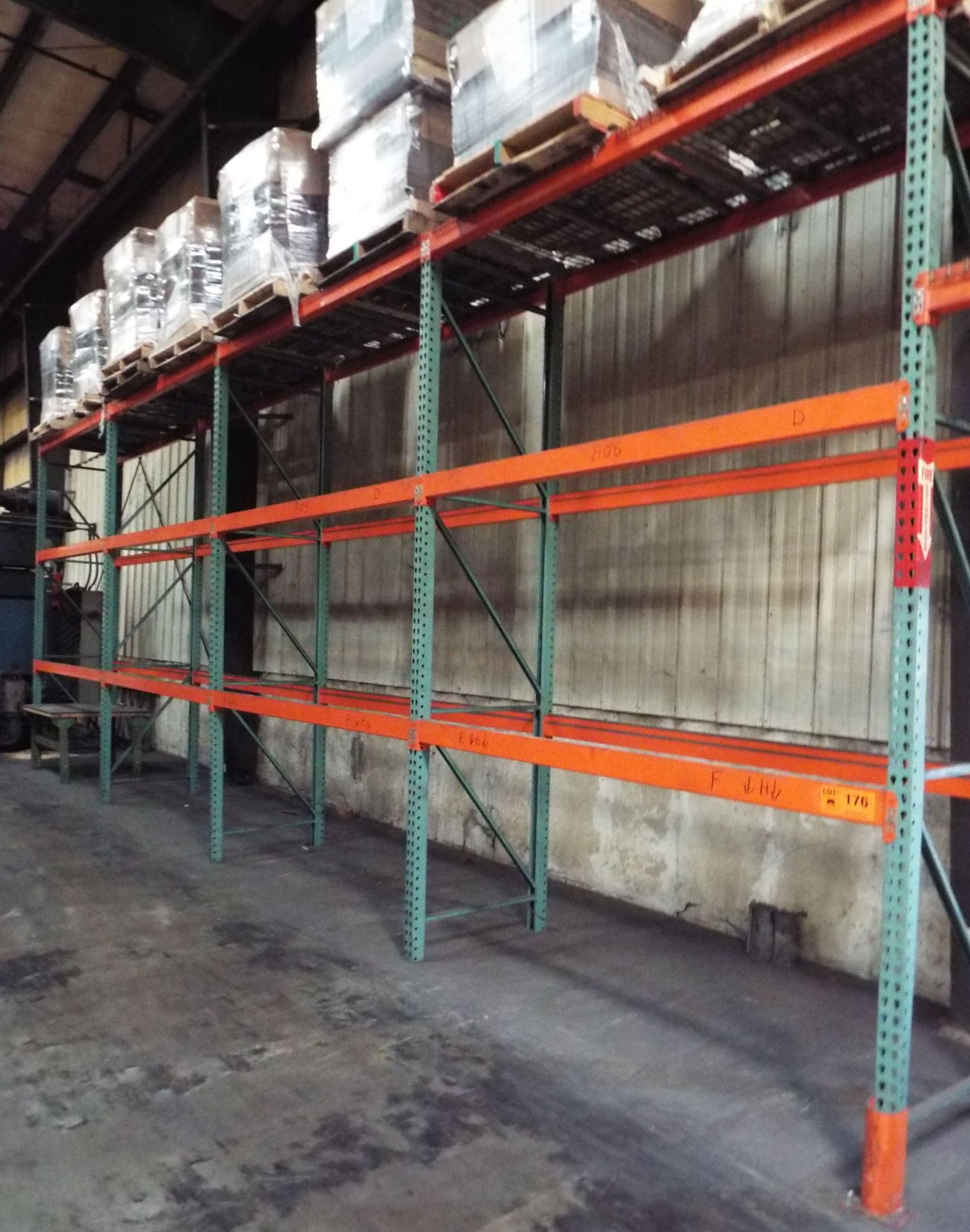 LOT/ (4) SECTIONS OF PALLET RACKING