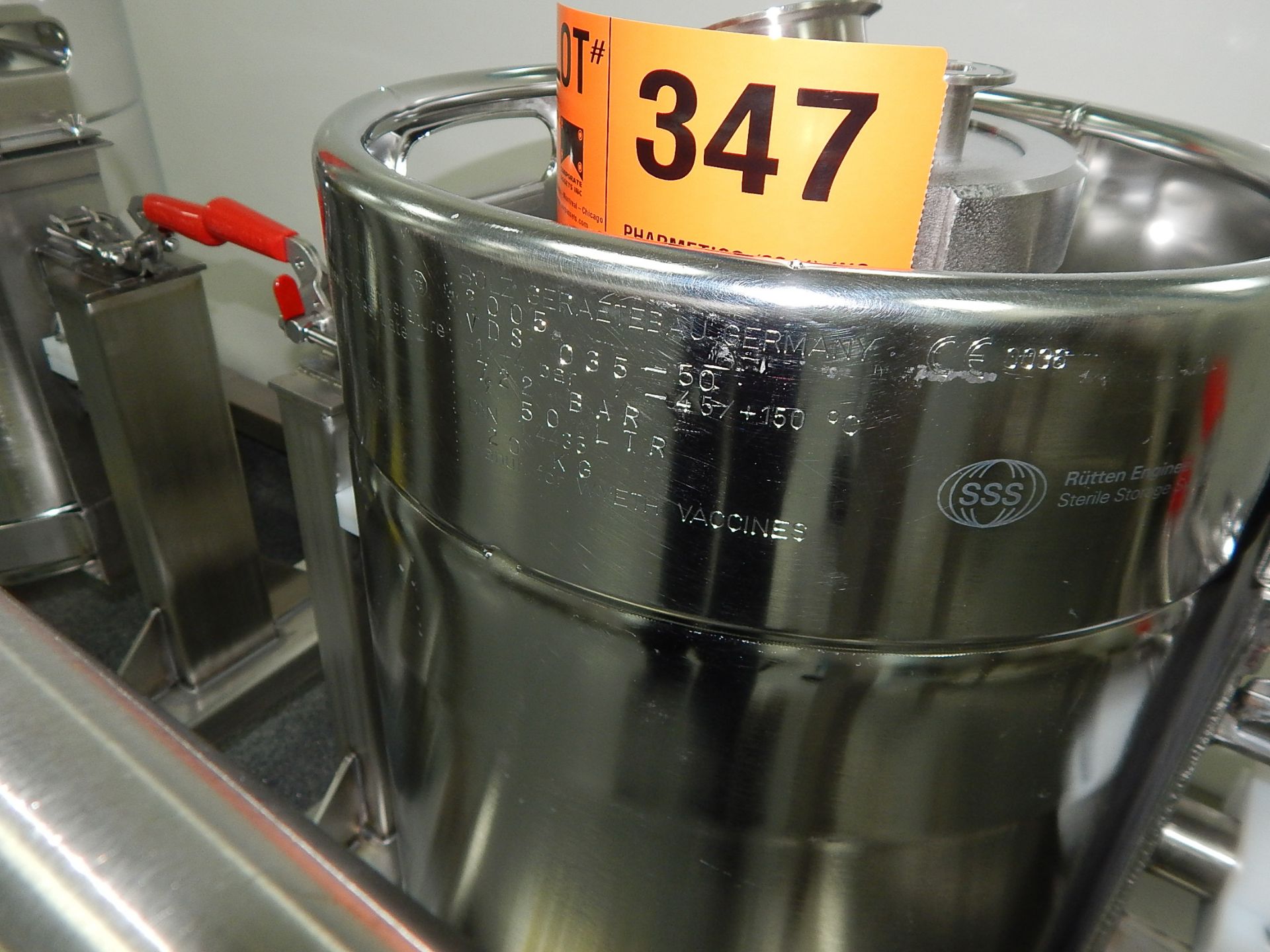 SSS BOLZ GERAETEDAU VDS-035-50 STAINLESS STEEL 50L CAPACITY STERILE STORAGE TANK WITH -1 / + 4 BAR @ - Image 4 of 4