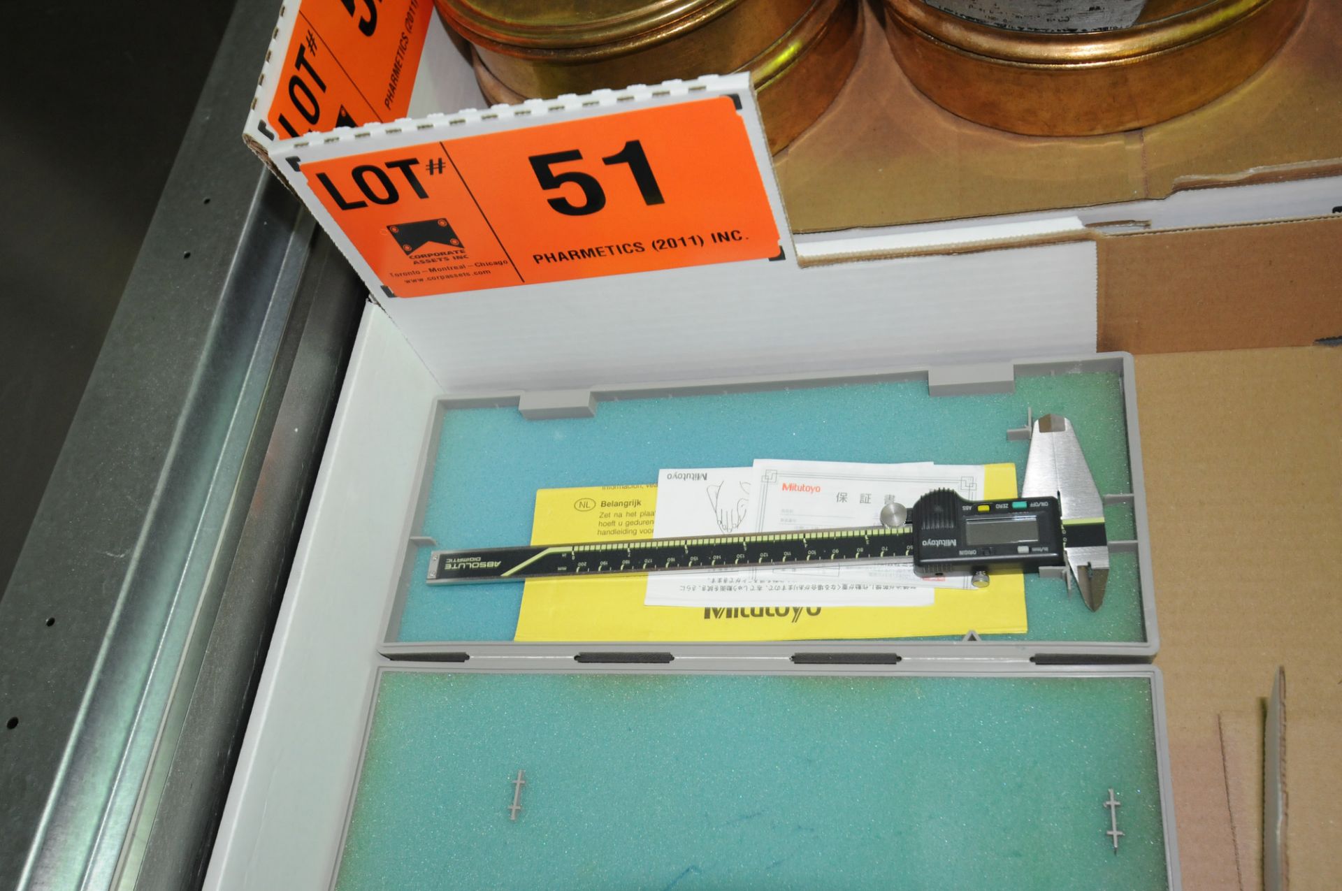 MITUTOYO 8" DIGITAL VERNIER CALIPER, S/N N/A (LOCATED IN BURLINGTON - ON)