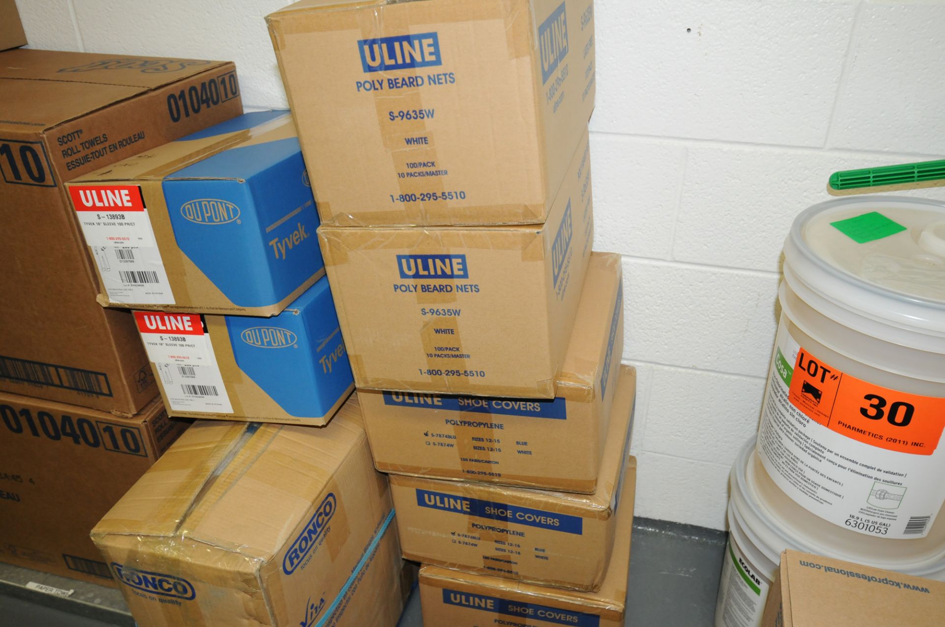 LOT/ PPE AND SANITATION SUPPLIES (LOCATED IN BURLINGTON - ON) - Image 4 of 4