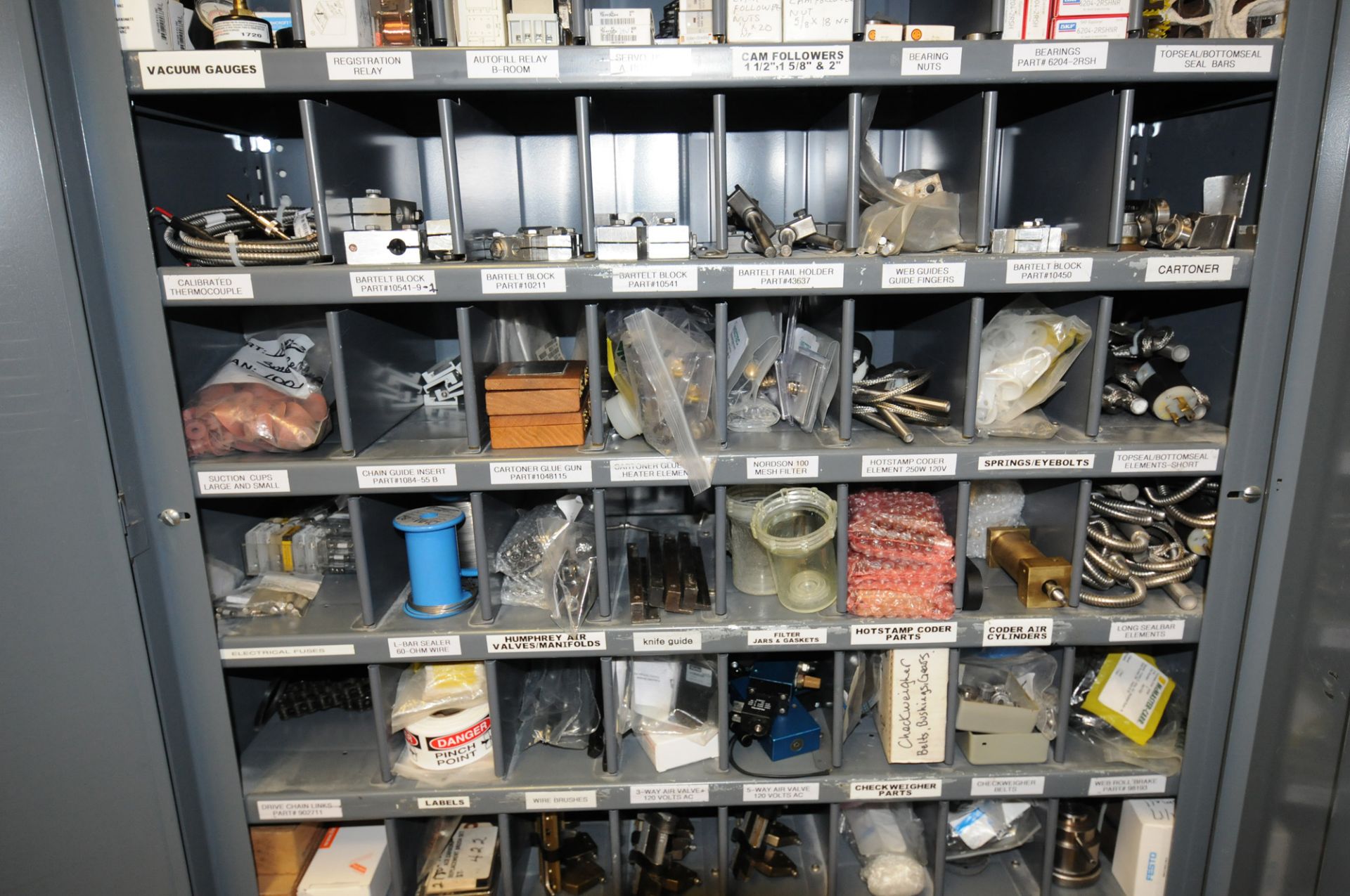 HIGHBOY CABINET WITH BEARINGS AND SUPPLIES (LOCATED IN BURLINGTON - ON) - Image 4 of 5