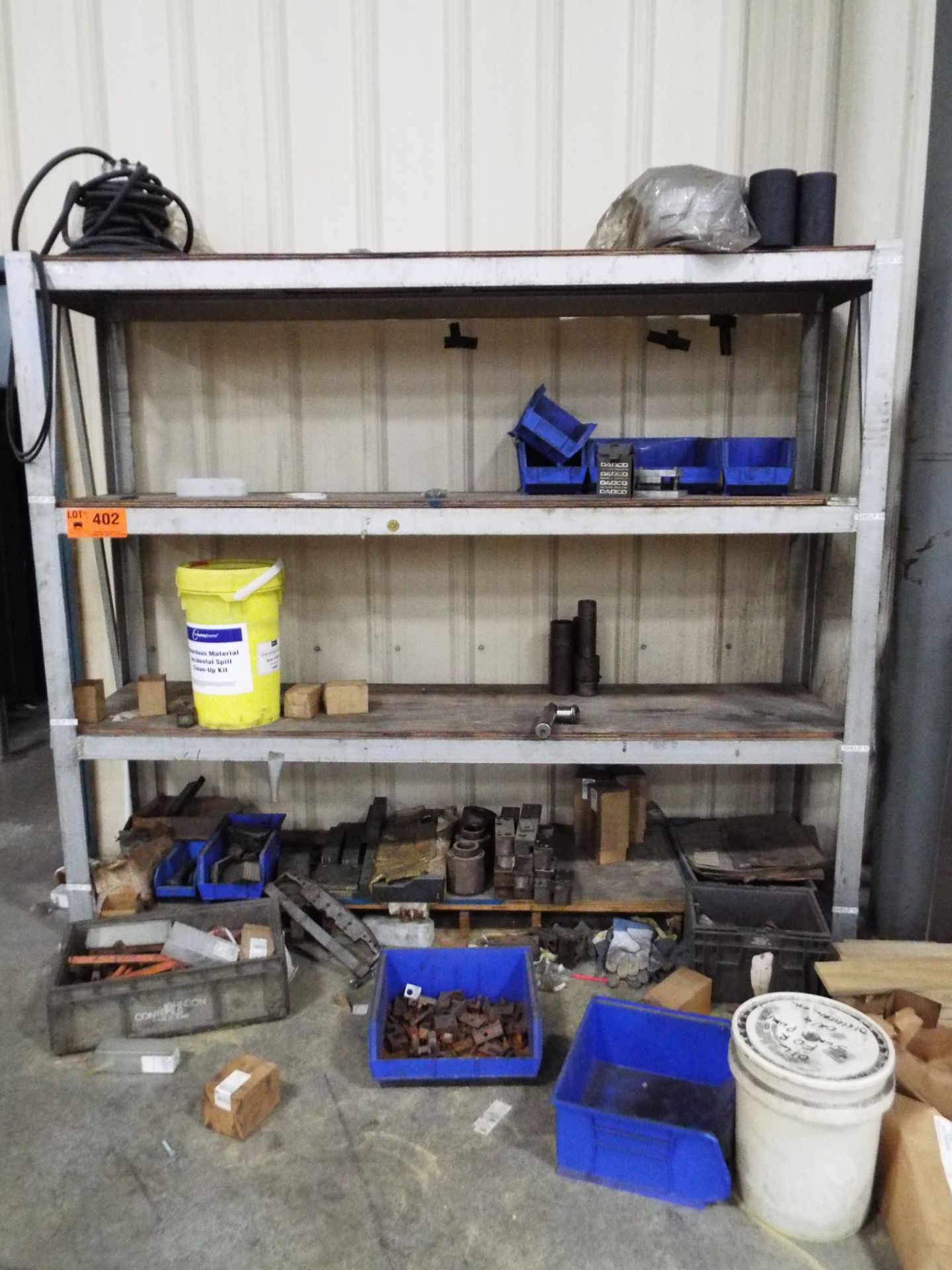 LOT/ SHELVES WITH CONTENTS - BELTS, HIGH VOLTAGE CABLES, PNEUMATIC HOSE, FILTERS, SPARE PARTS - Image 2 of 4