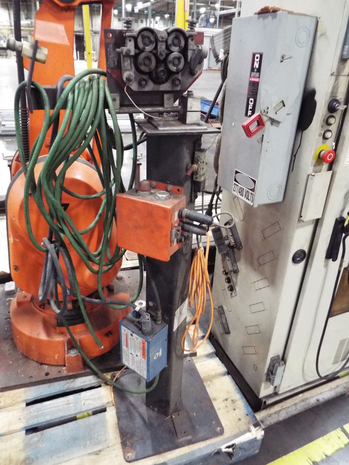 ABB IRB-2400 6 AXIS WELDING ROBOT WITH ABB IRB2400-0261 CONTROL, MILLER WIRE FEEDER, MILLER WIRE - Image 6 of 6