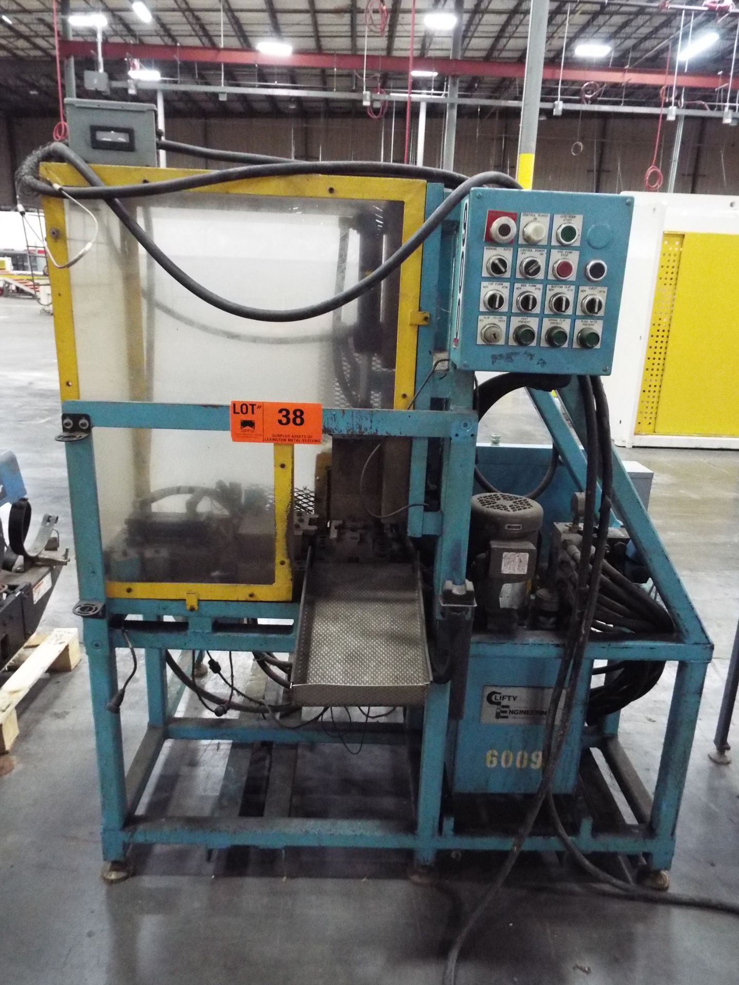 CLIFTY ENGINEERING HYDRAULIC ASSEMBLY PRESS S/N: N/A