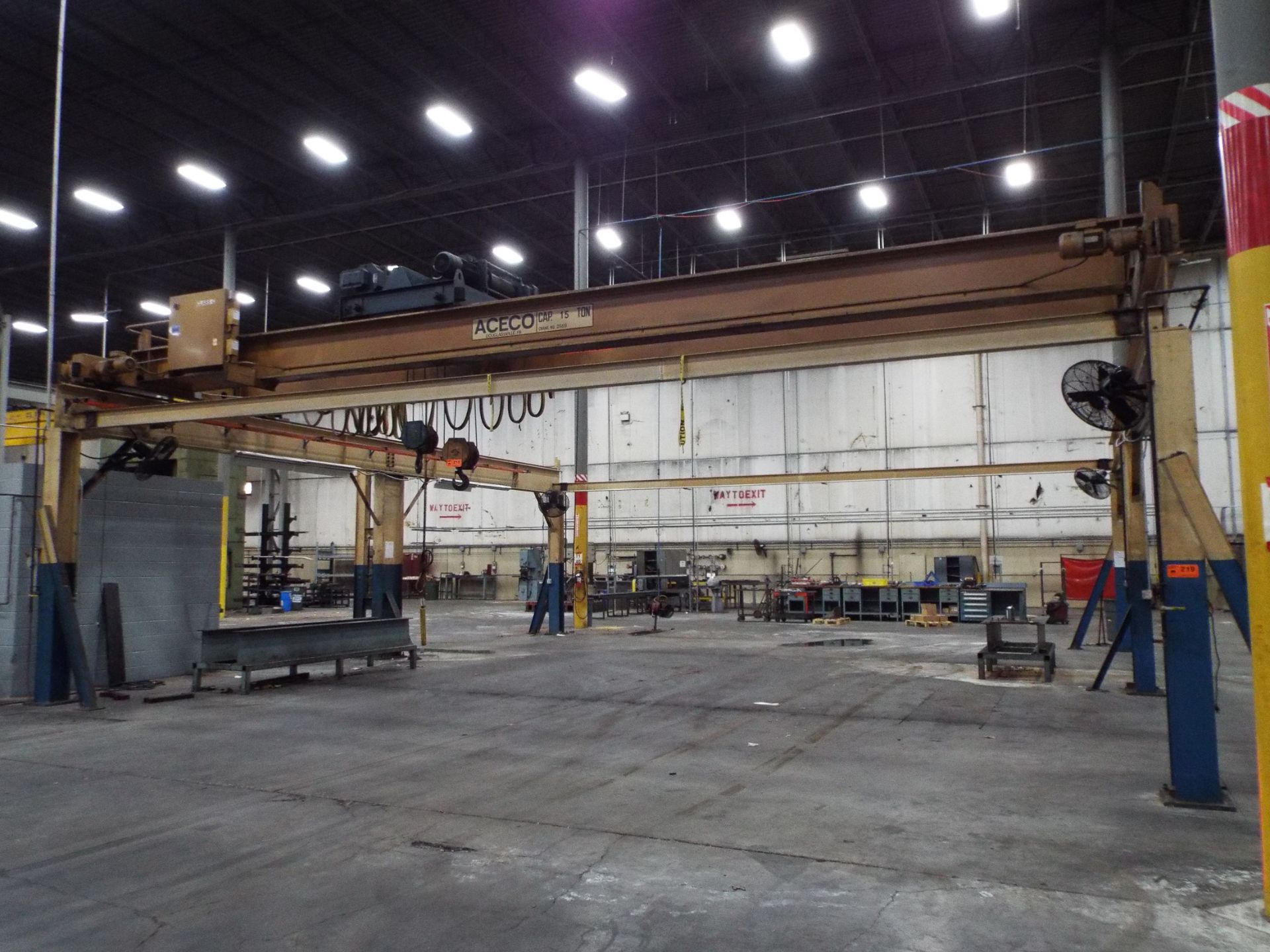 FREE STANDING GANTRY SYSTEM WITH 39' RUNWAY AND BUS BAR, ALL-BOLTED CONSTRUCTION (CI)