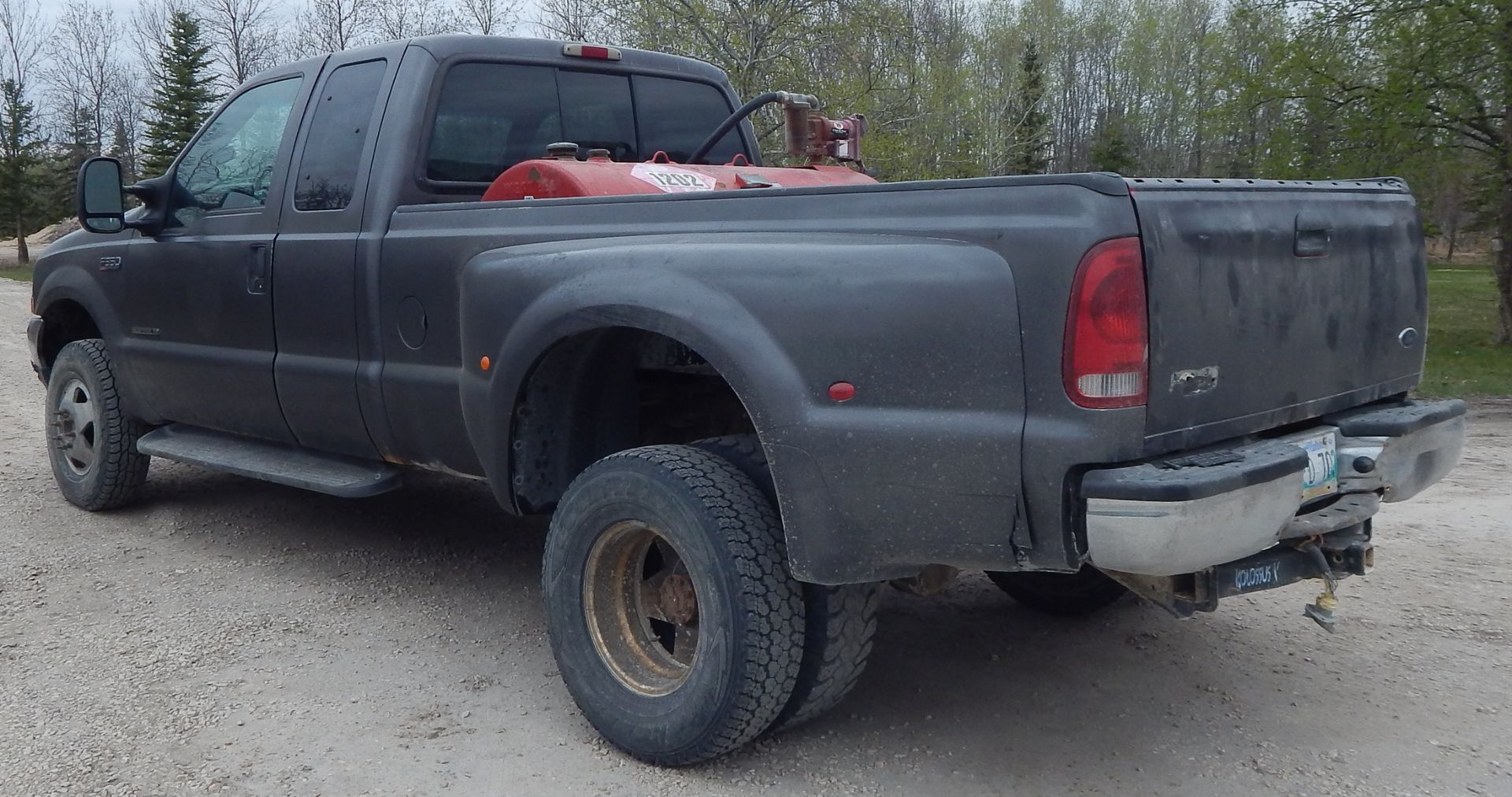 FORD (2001) F350 LARIAT EXTENDED CAB PICKUP TRUCK WITH POWERSTROKE 7.3 V8 TURBO DIESEL ENGINE, - Image 3 of 5