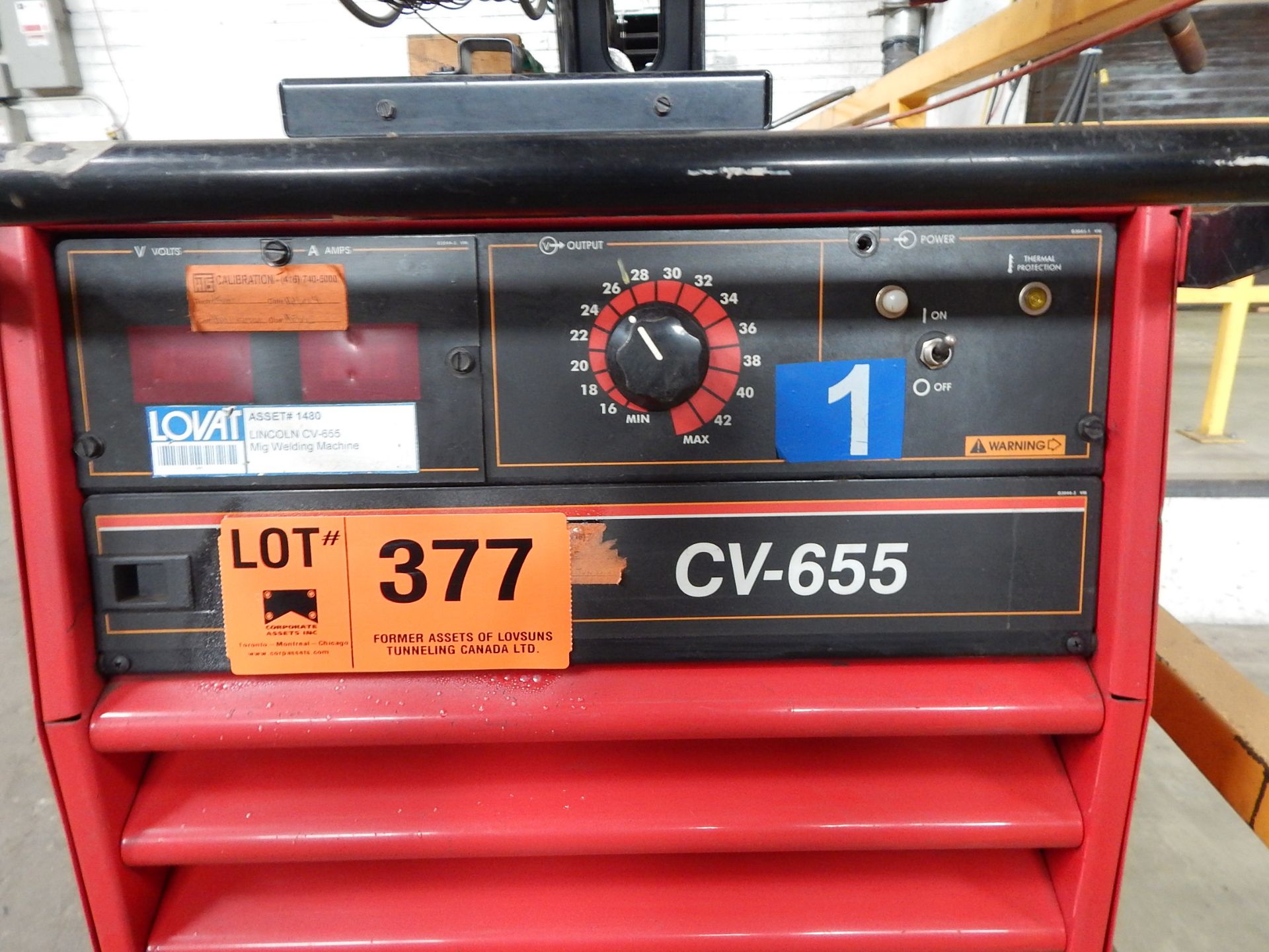 LINCOLN ELECTRIC IDEALARC CV-655 WELDING POWER SOURCE (CI) - [RIGGING FEE FOR LOT #377 - $75 USD - - Bild 2 aus 2