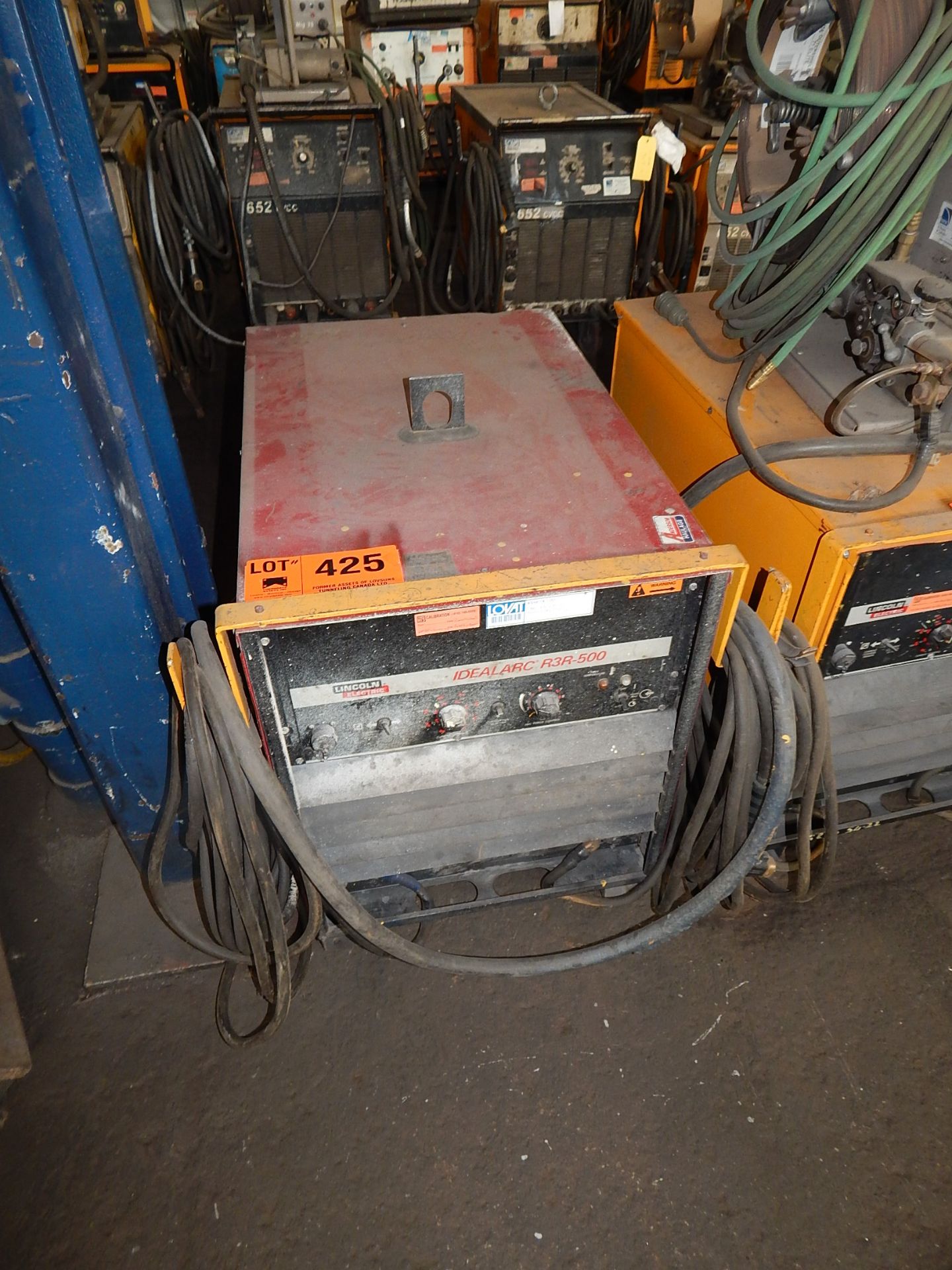 LINCOLN ELECTRIC IDEALARC R3R-500 WELDING POWER SOURCE