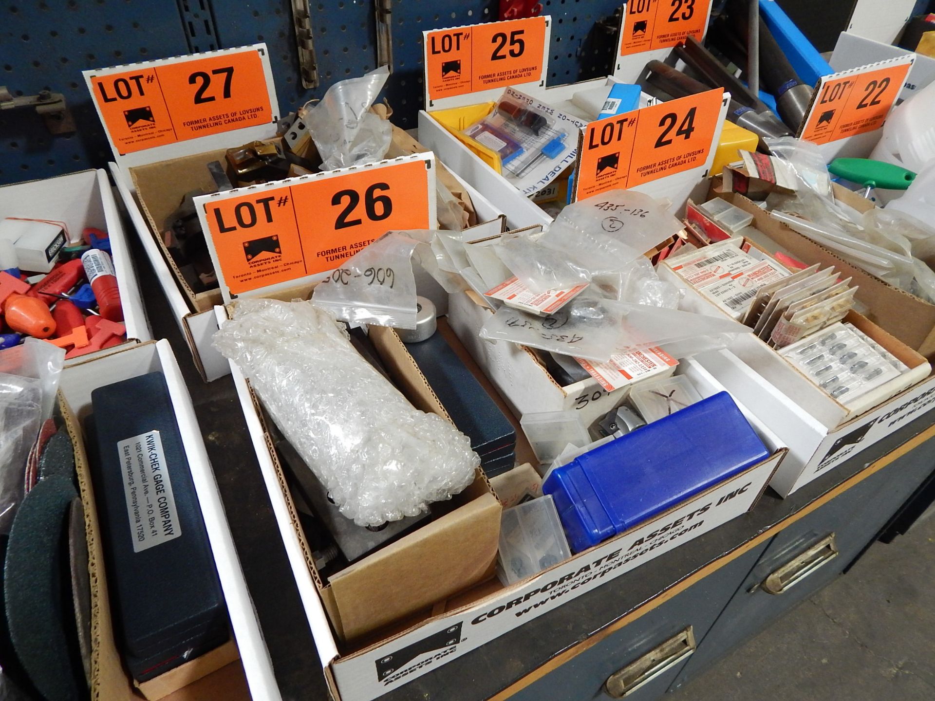 LOT/ TOOLING AND INSPECTION EQUIPMENT