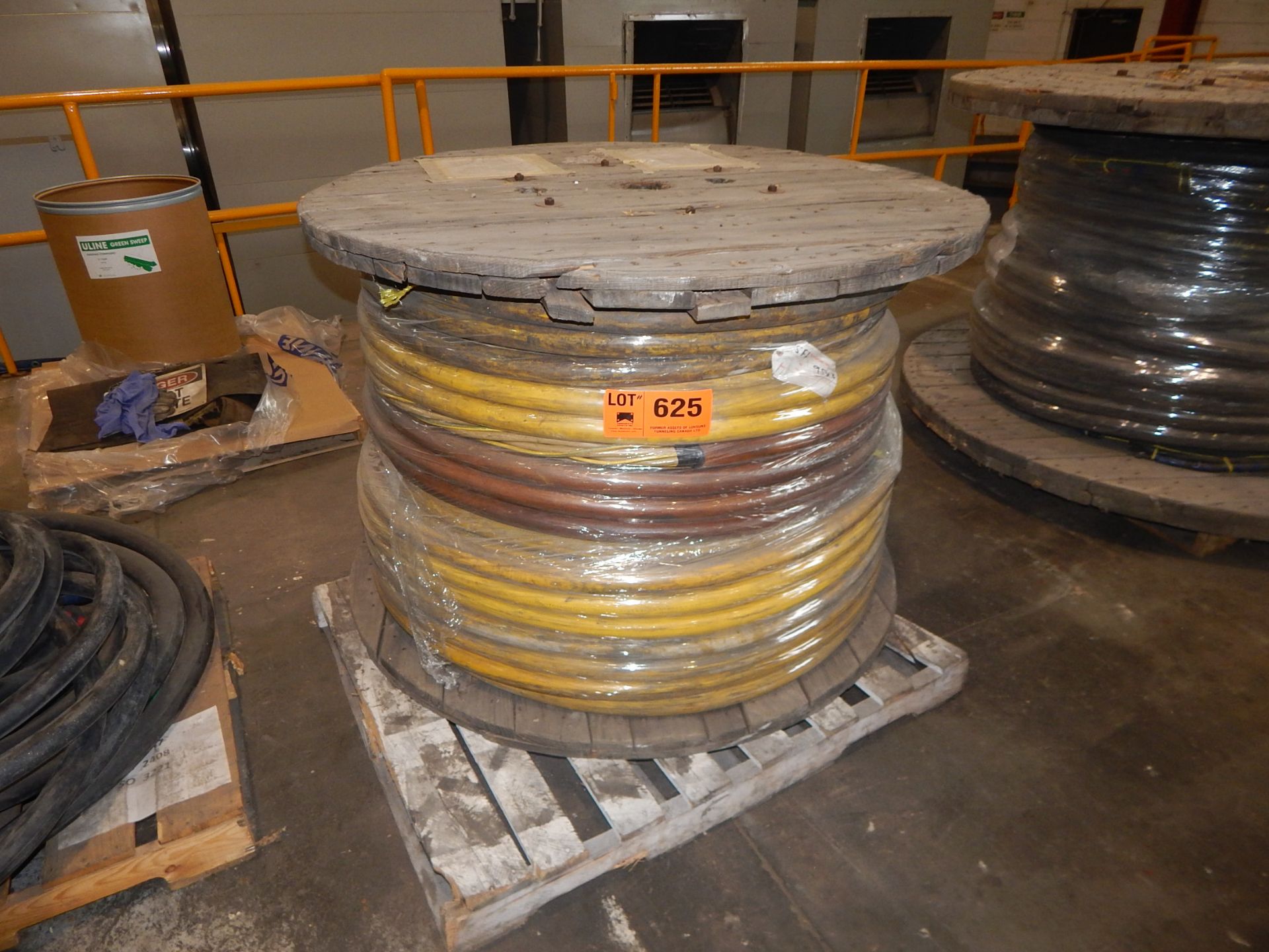 SPOOL OF HIGH VOLTAGE WIRE (CI)