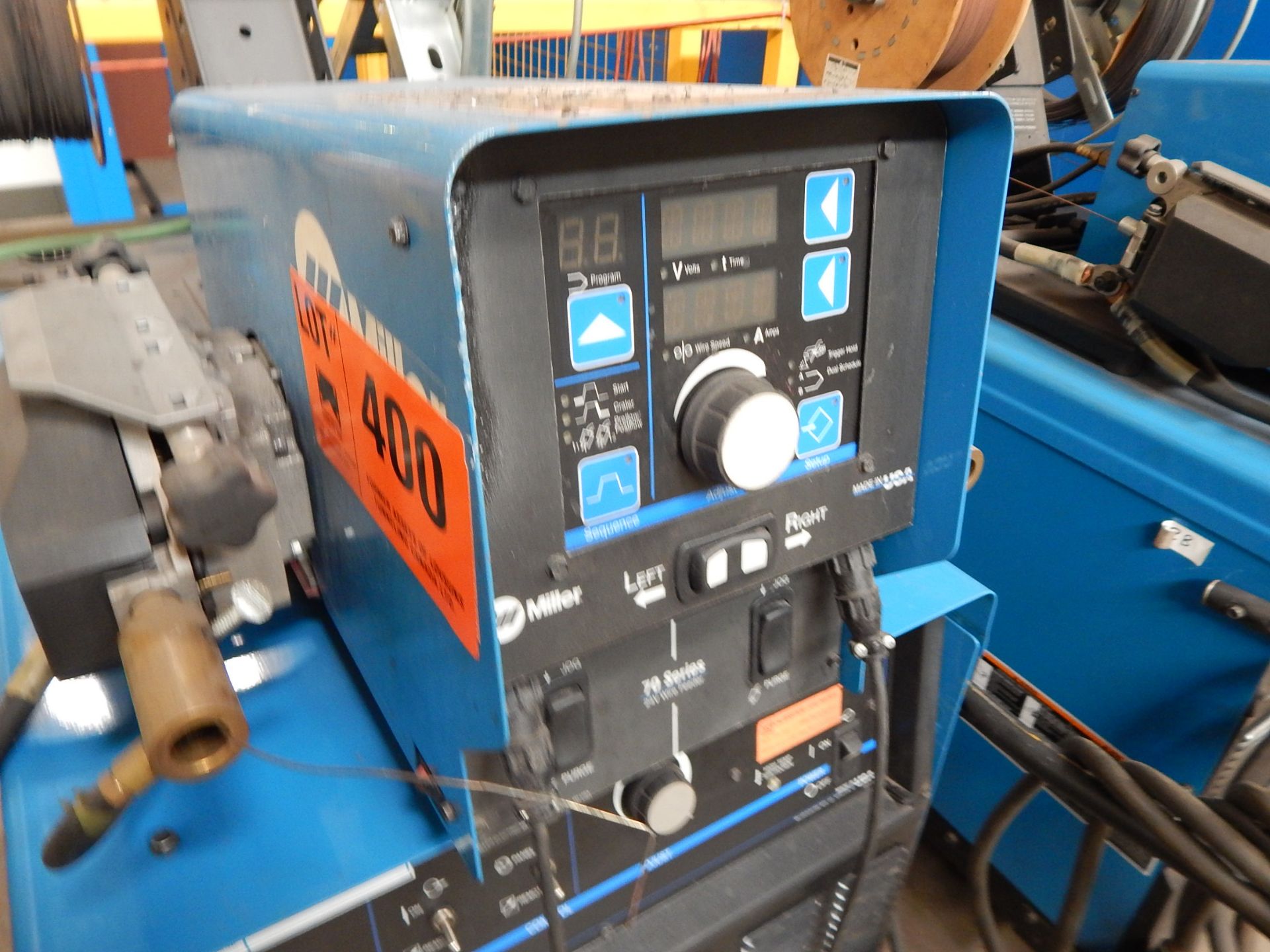 MILLER DELTAWELD 652 MIG WELDER WITH MILLER 70 SERIES MIG WIRE FEEDER - Bild 3 aus 4