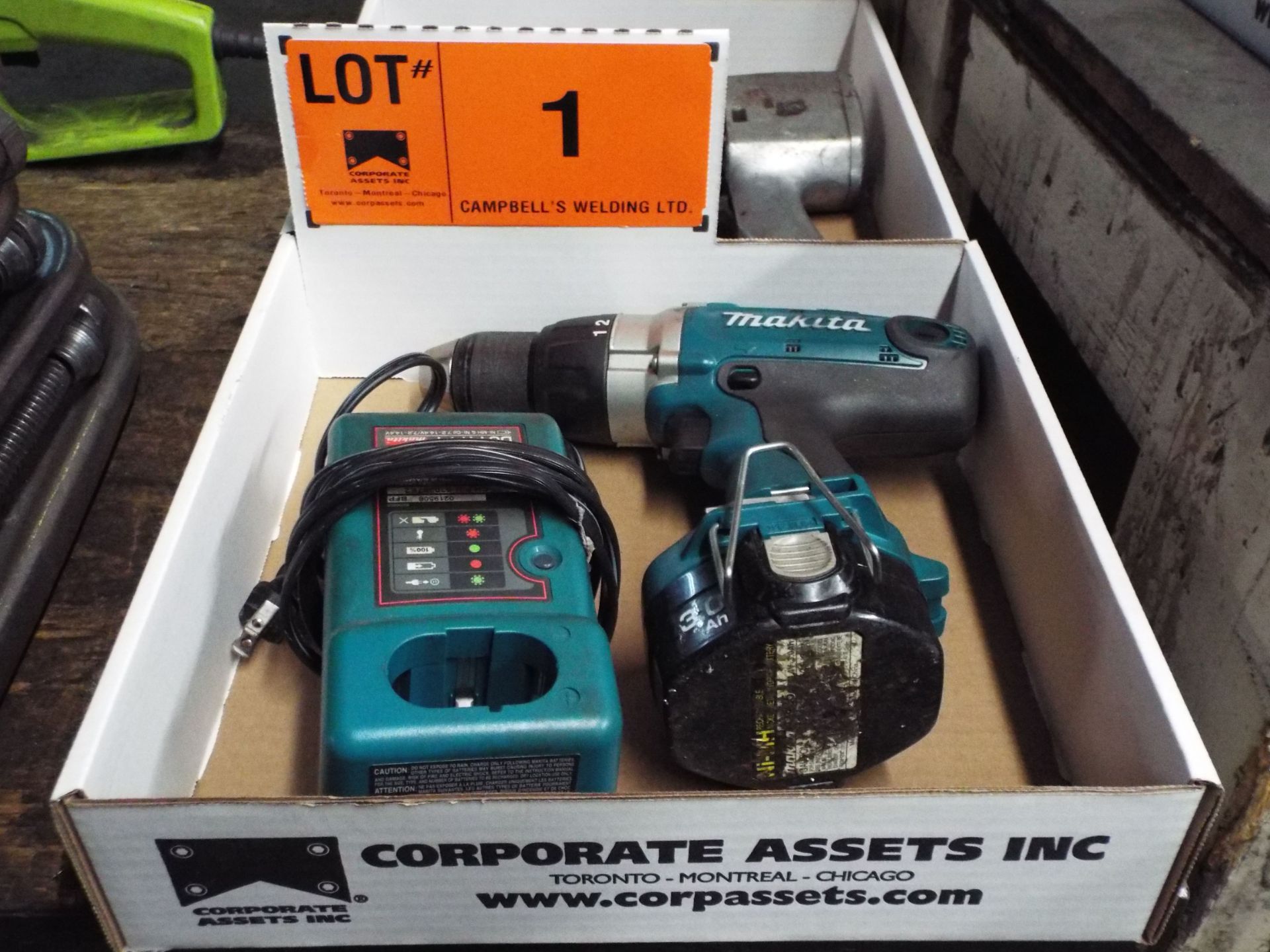 MAKITA 14V CORDLESS DRILL WITH CHARGER