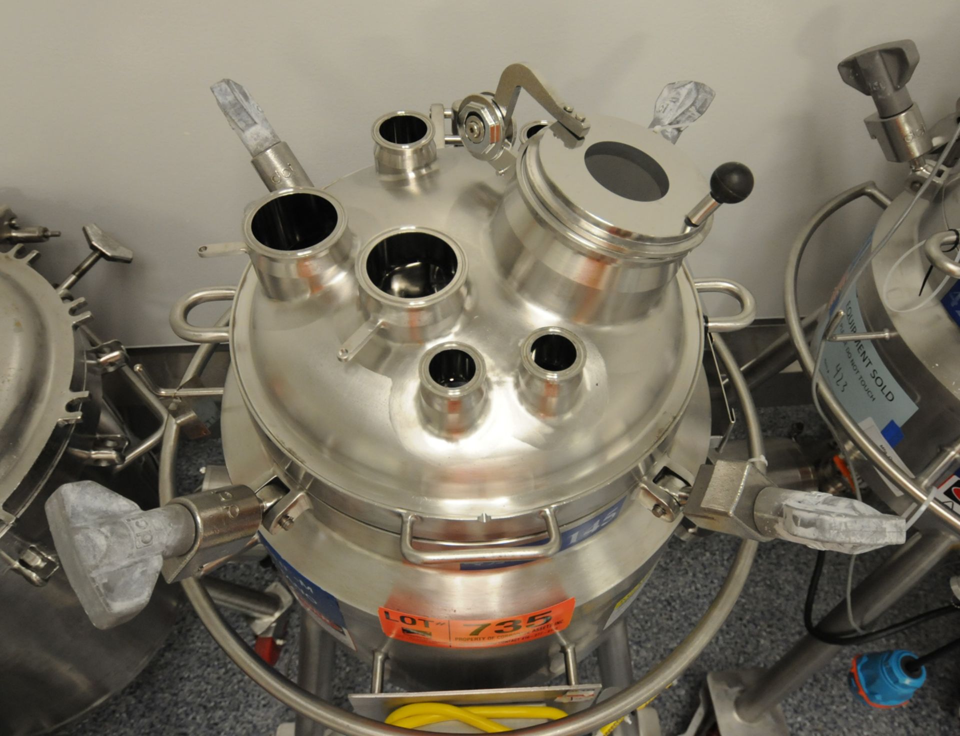 DCI (2009) AHF-M NANO PORTABLE JACKETED STAINLESS STEEL REACTOR VESSEL WITH 50 LITER CAPACITY, 45 - Image 2 of 2