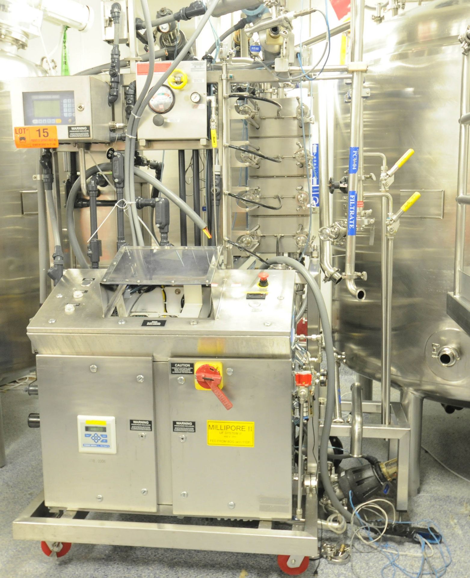 MILLIPORE (2005) MILLIPORE II UF SYSTEM M II EP042318154 FOUR BANK ULTRA 2 FILTRATION SYSTEM WITH