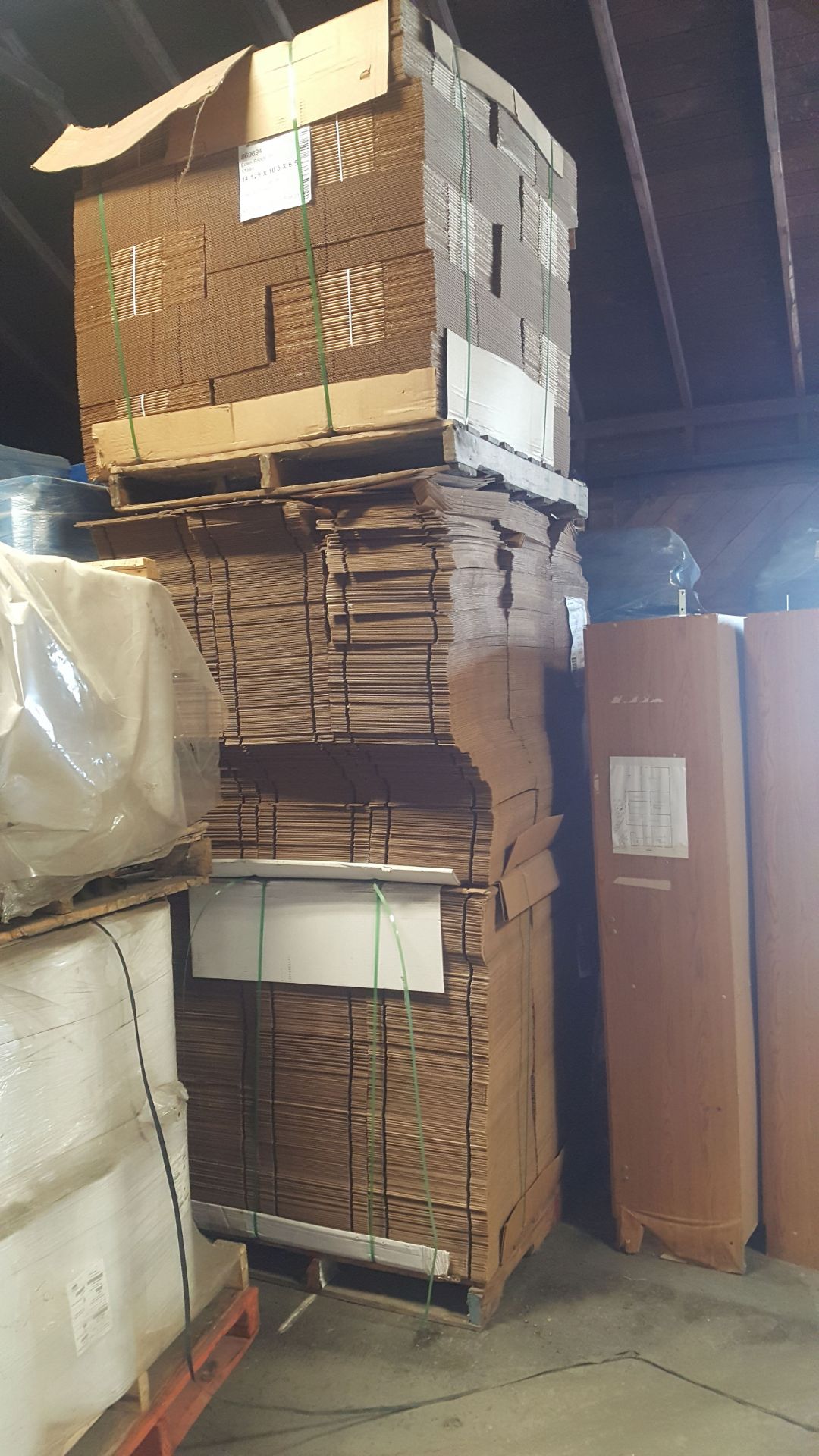 LOT/ BOXES