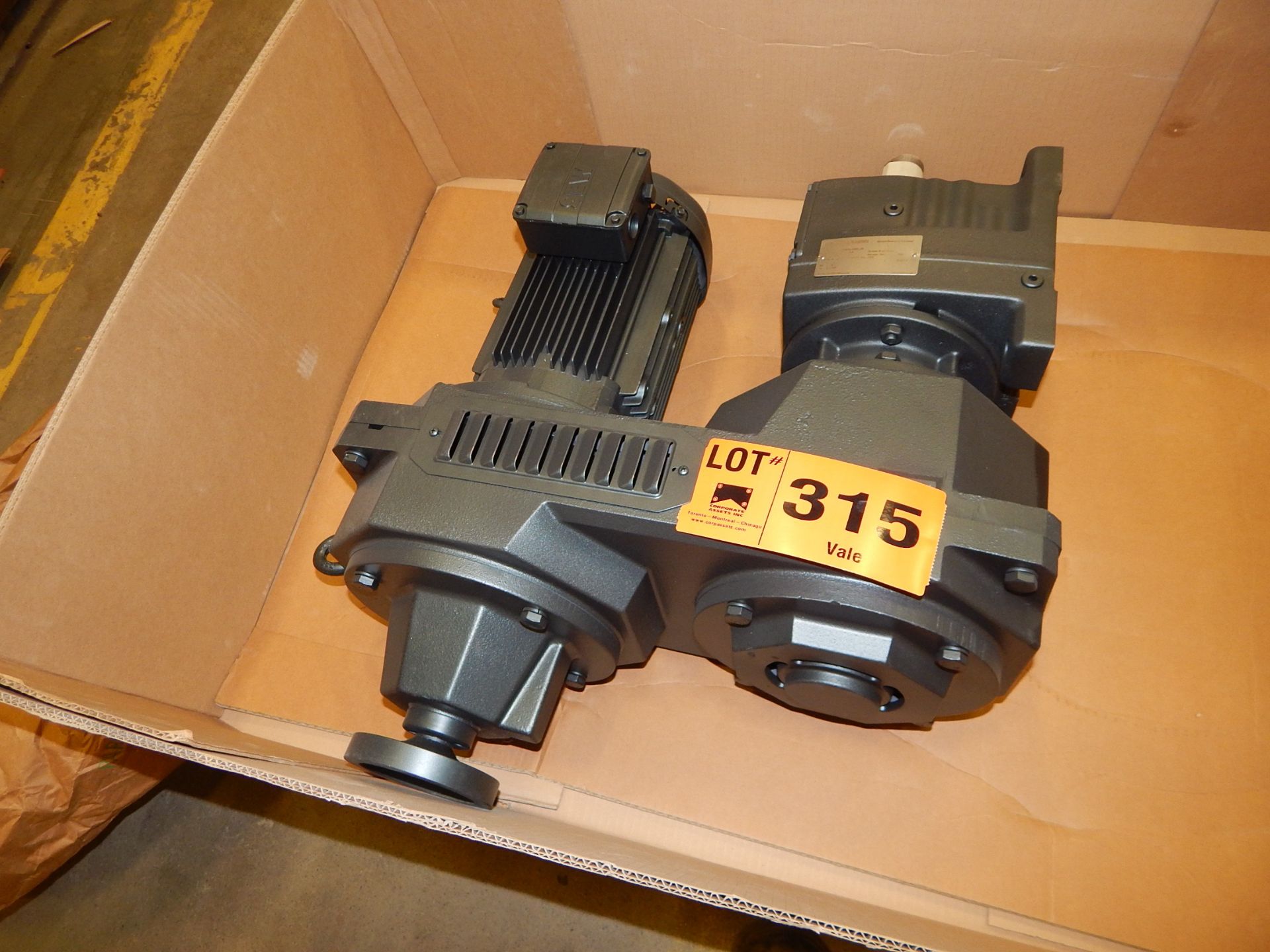 LOT/ CONTENTS OF SKID CONSISTING OF SEW-EURODRIVE R77/A GEAR BOX (LOCATED AT CMD WAREHOUSE)