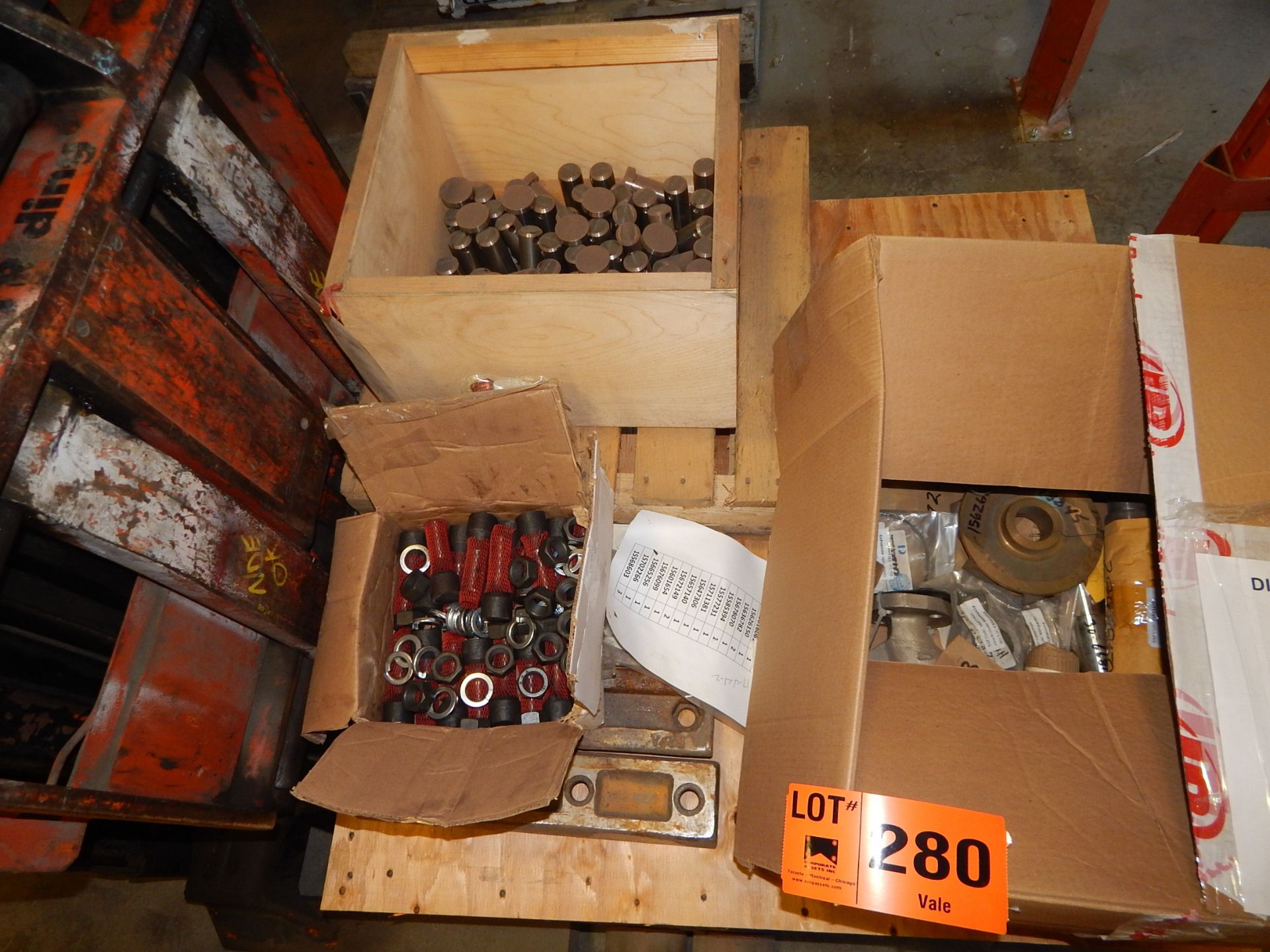 LOT/ CONTENTS OF SKID CONSISTING OF PUMP IMPELLERS, PUMP COUPLING SHAFTS,PUMP CASINGS (LOCATED AT