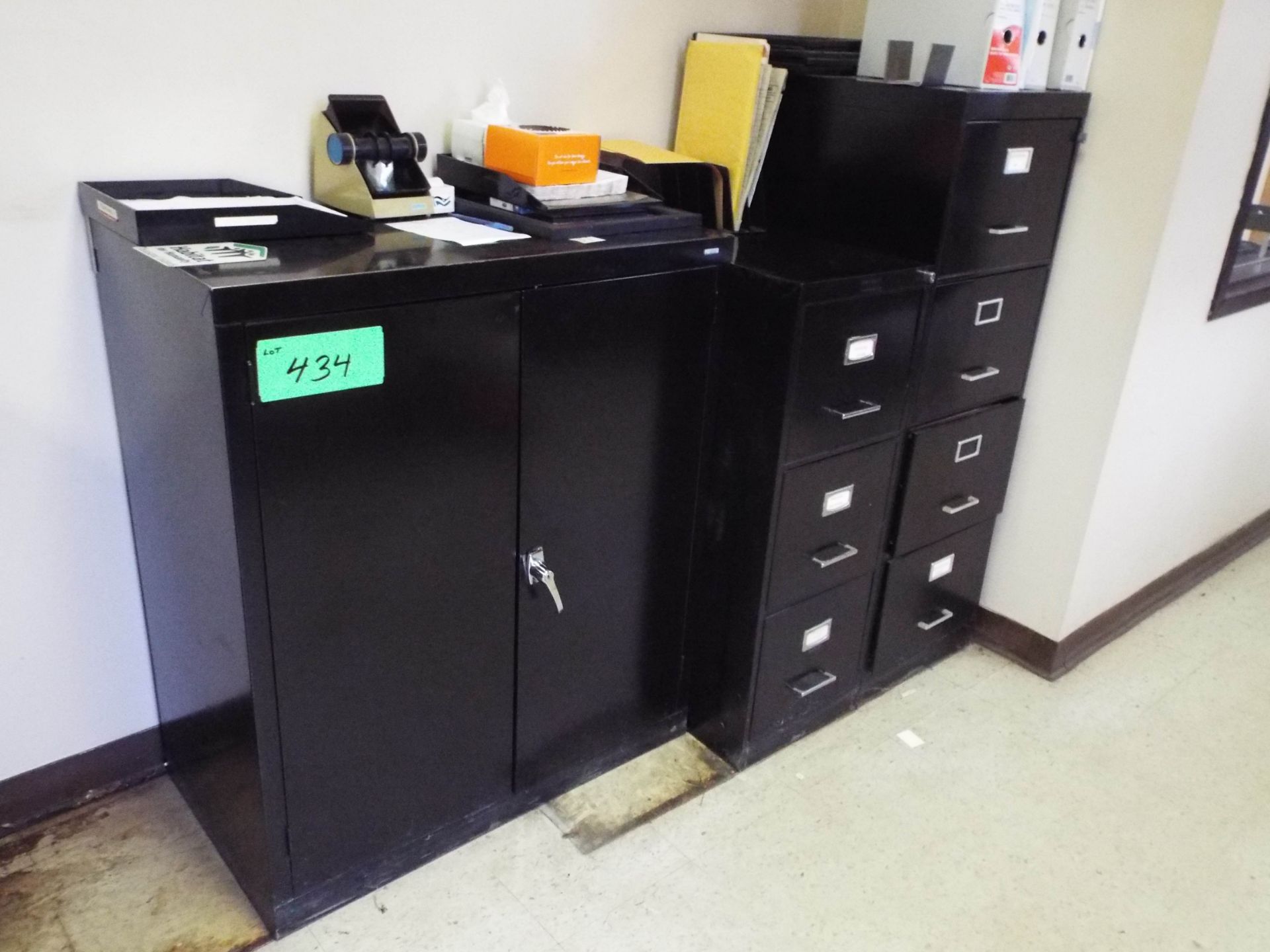 LOT/ 2 DOOR CABINET & FILE CABINETS