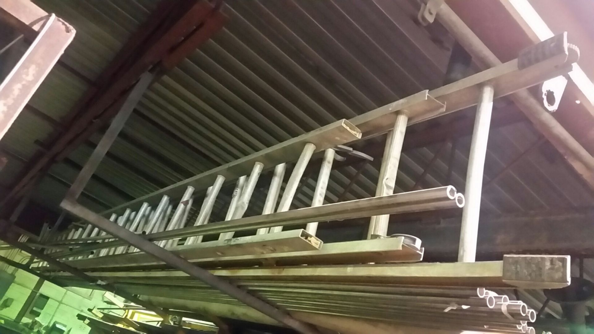 LOT/ ALUMINUM EXTENSION LADDERS - Image 2 of 2
