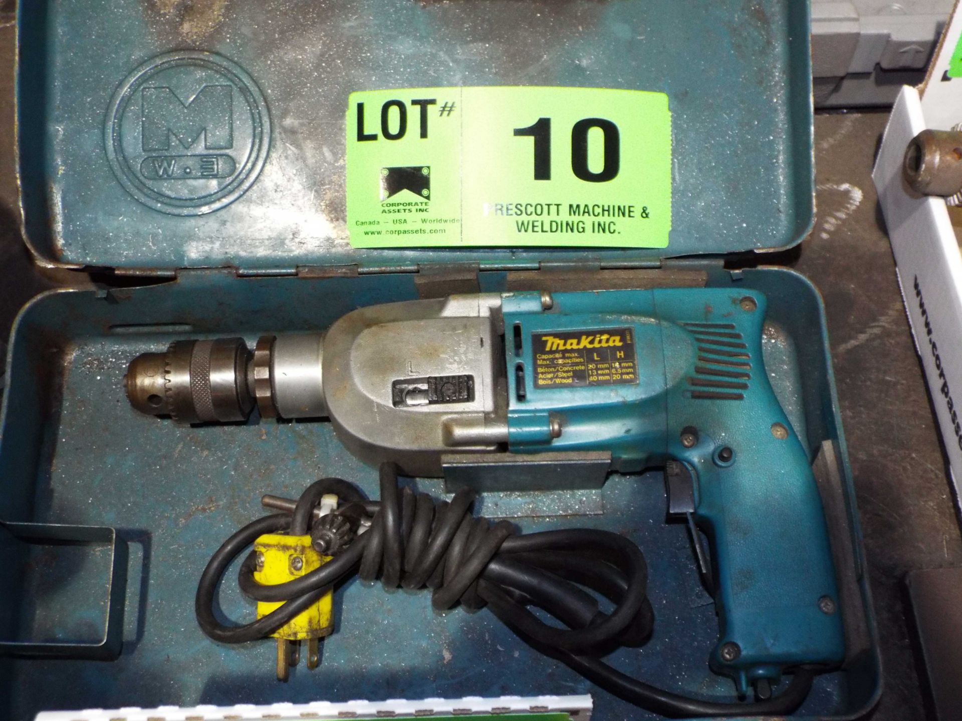 MAKITA HEAVY DUTY ELECTRIC HAMMER DRILL