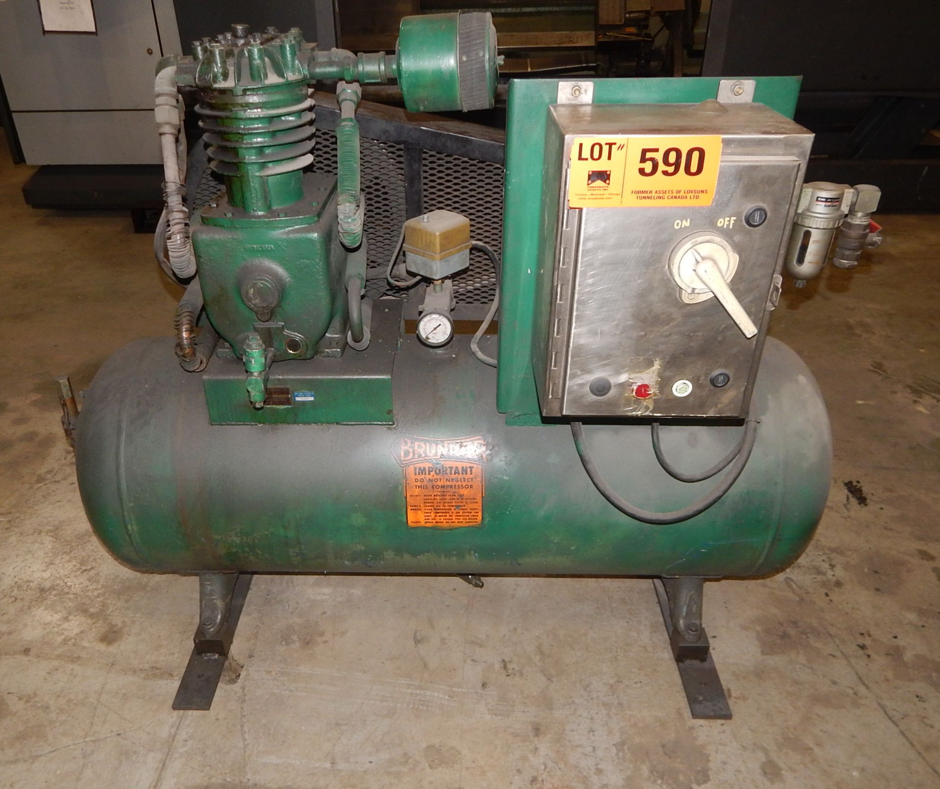 BRUNNER 5HP TANK MOUNTED AIR COMPRESSOR