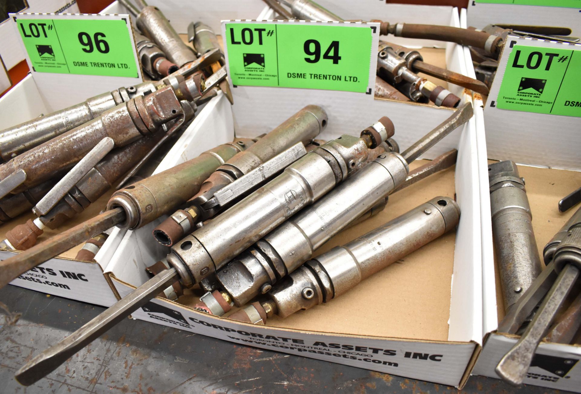 LOT/ PNEUMATIC STRAIGHT SHAFT CHISELS