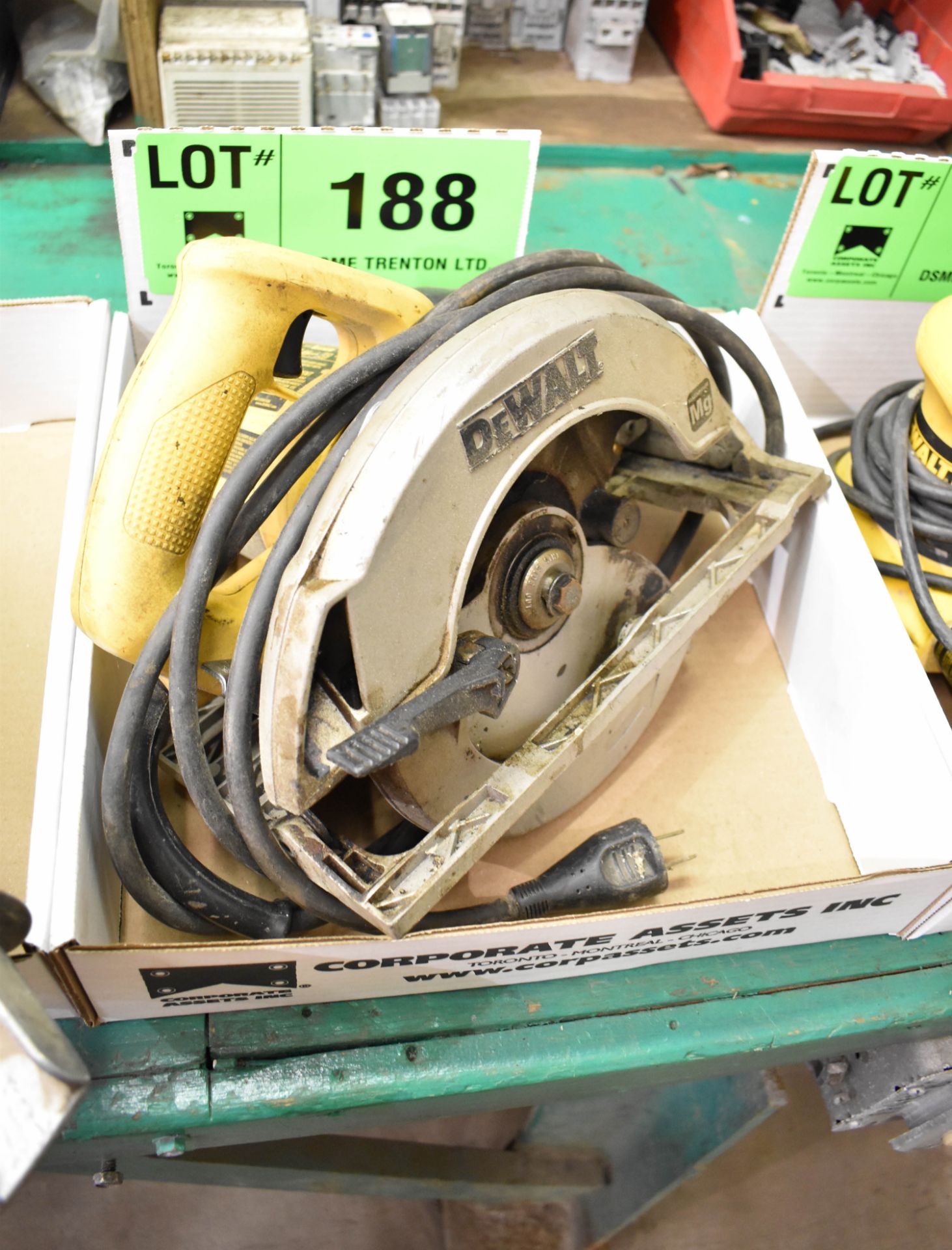 DEWALT 7" CIRCULAR SAW