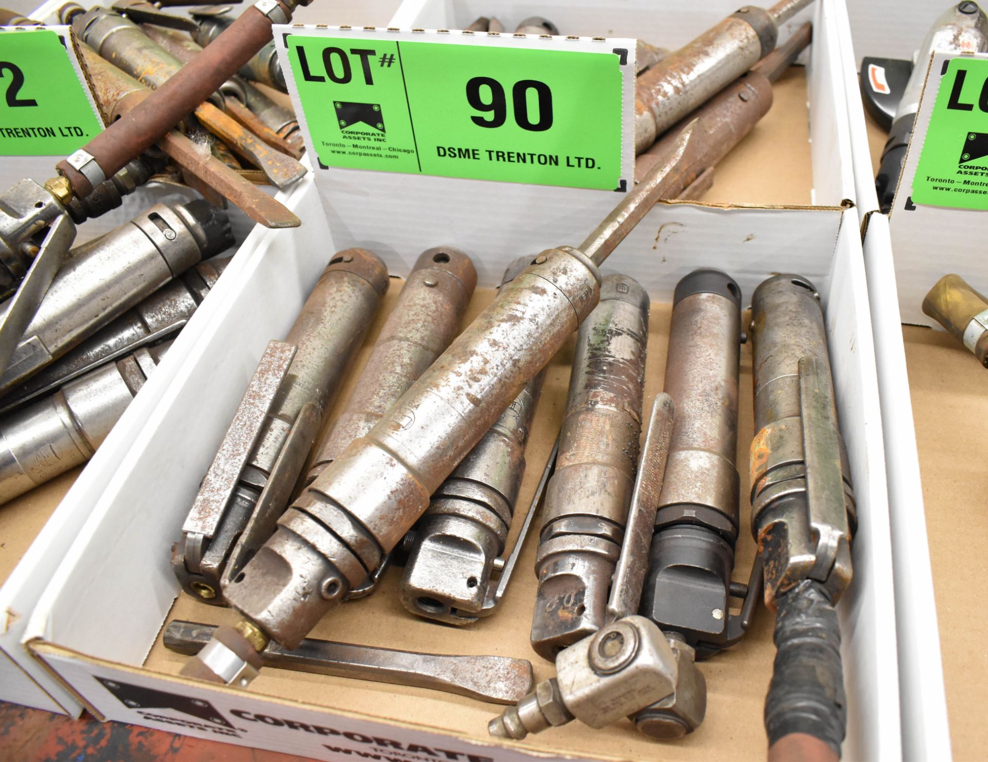 LOT/ PNEUMATIC STRAIGHT SHAFT CHISELS