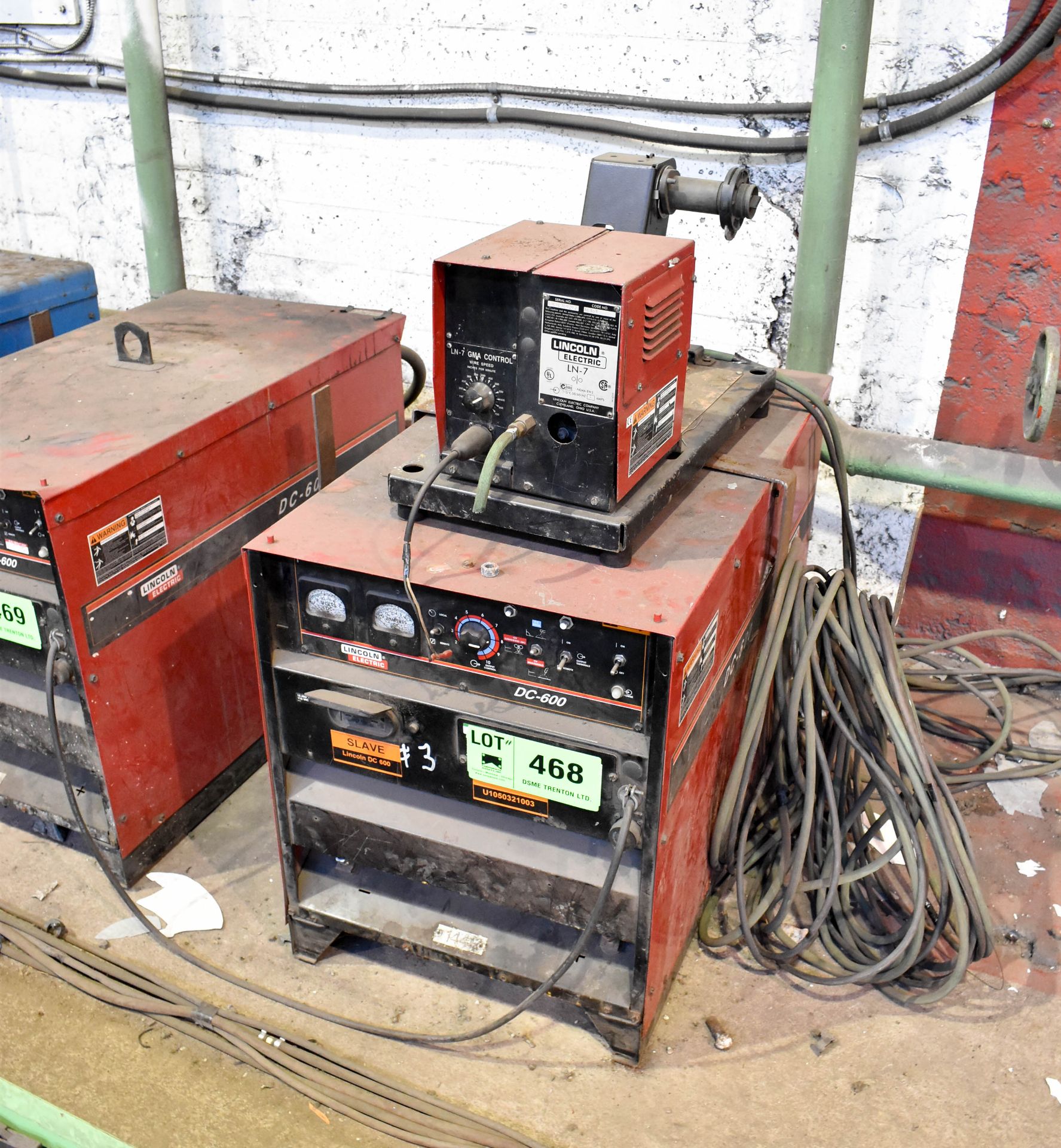 LINCOLN ELECTRIC IDEAL DC600 MIG WELDER WITH WIRE FEEDER (CI) [RIGGING FEE FOR LOT# 468 - $40 USD +