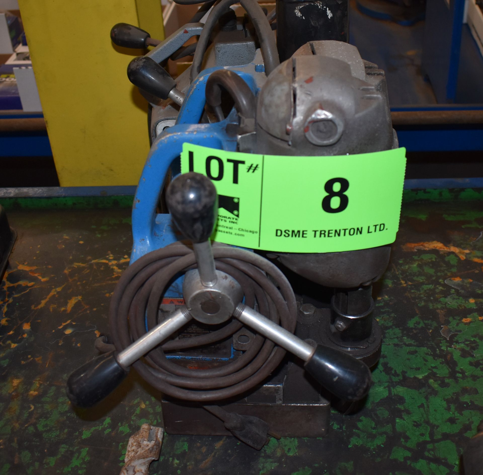 LOT/ MAGNETIC BASE DRILLS (PARTS)