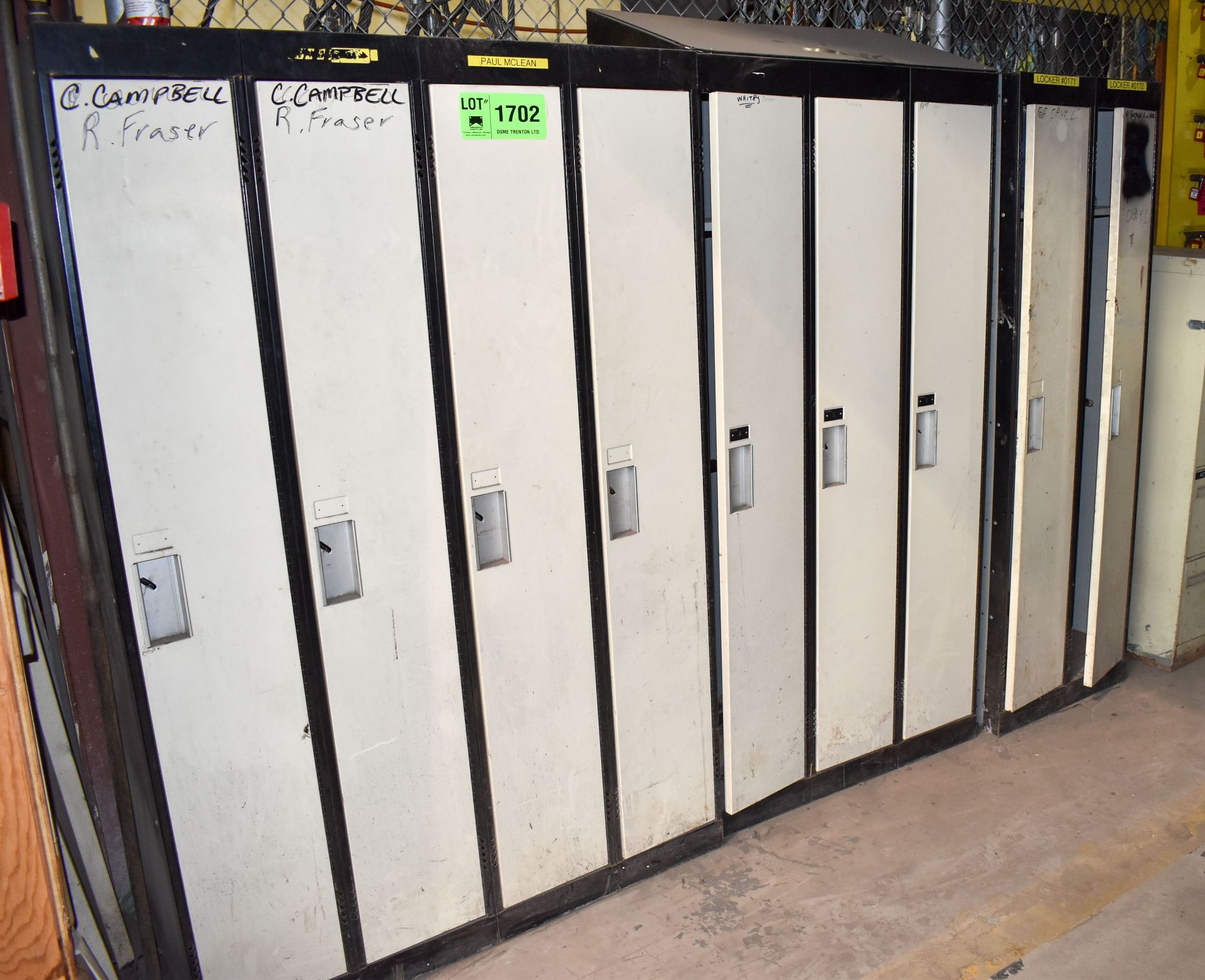 LOT/ LOCKERS AND CABINETS