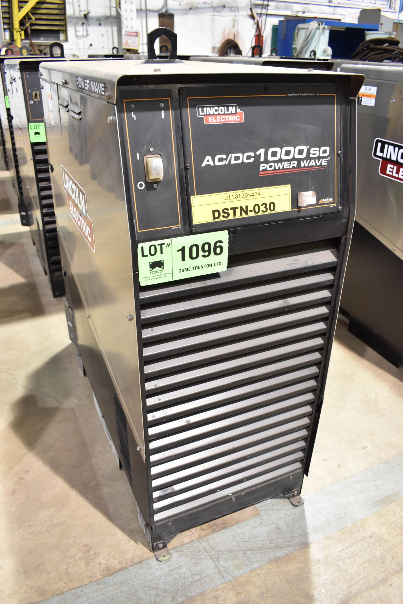 LINCOLN ELECTRIC AC/DC1000SD POWER WAVE WELDING POWER SOURCE (CI) [RIGGING FEE FOR LOT# 1096 - $