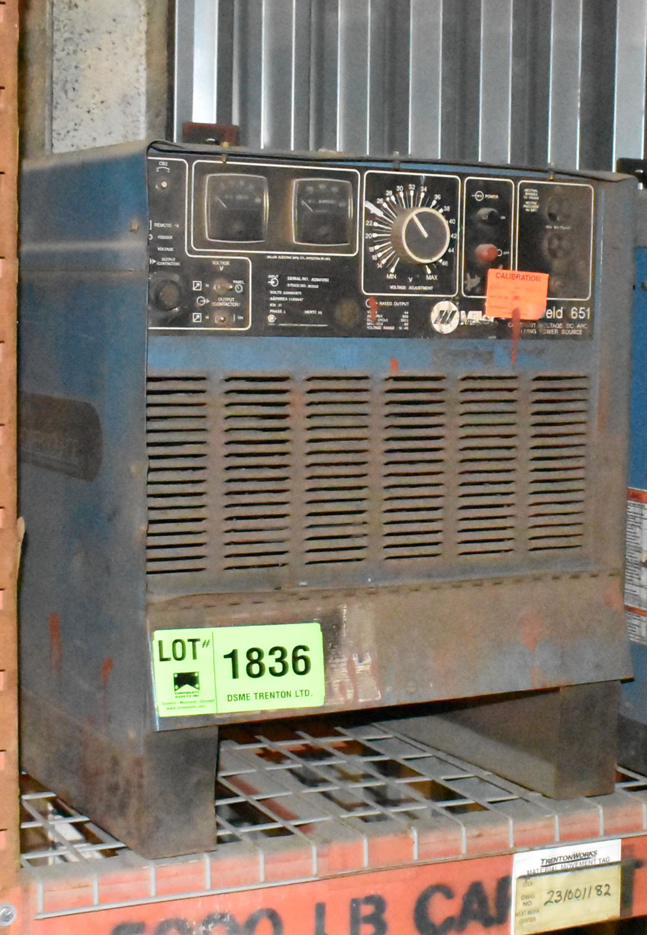 MILLER DELTAWELD 451 WELDING POWER SOURCE [RIGGING FEE FOR LOT# 1836 - $40 USD +PLUS TAXES]