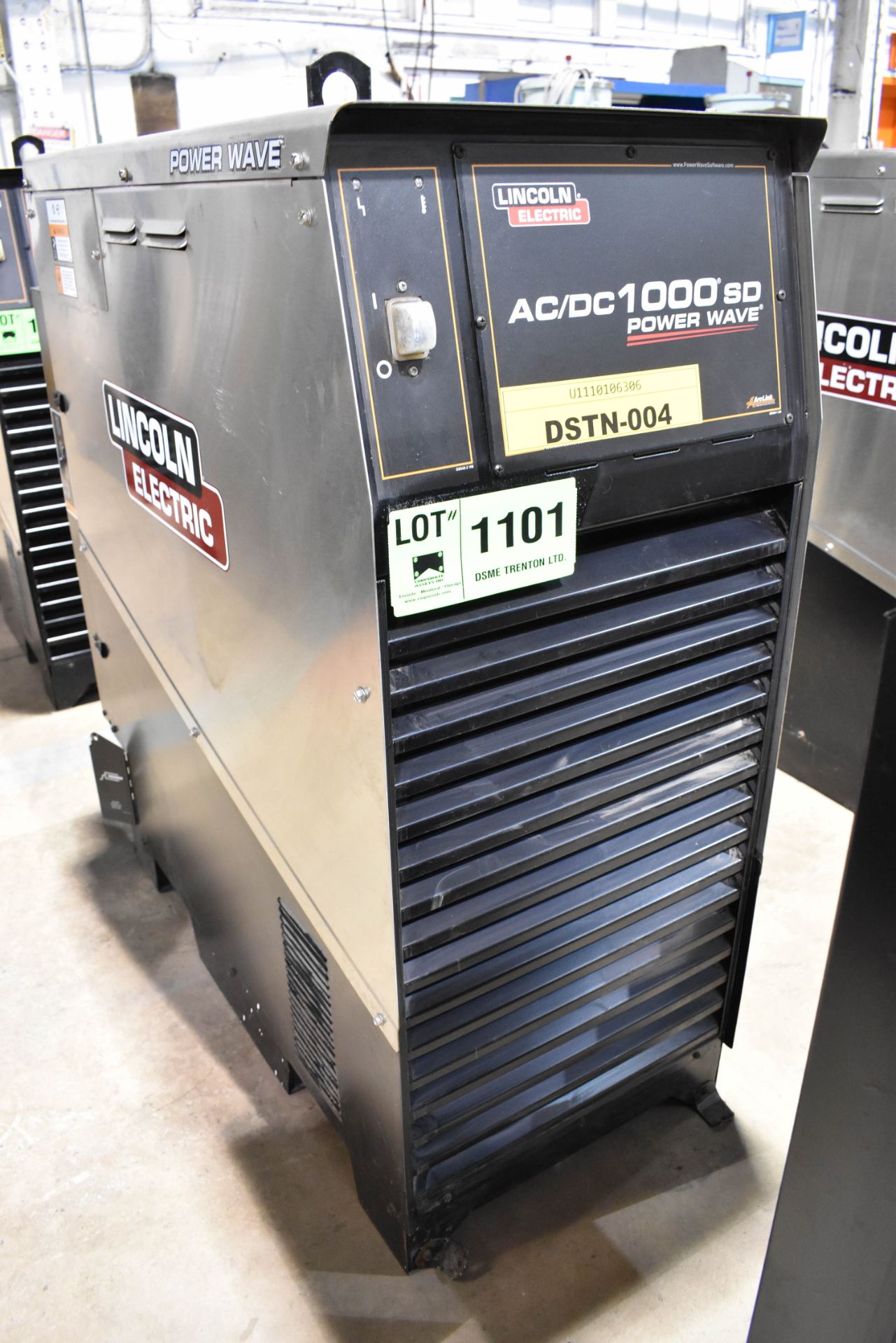 LINCOLN ELECTRIC AC/DC1000SD POWER WAVE WELDING POWER SOURCE (CI) [RIGGING FEE FOR LOT# 1101 - $