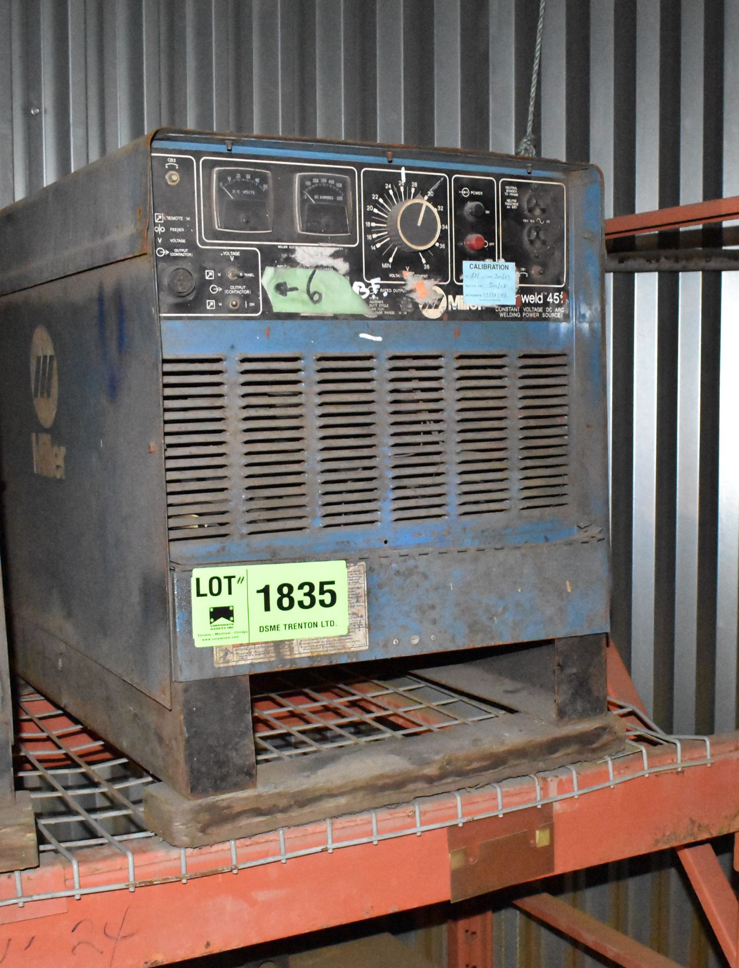 MILLER DELTAWELD 451 WELDING POWER SOURCE [RIGGING FEE FOR LOT# 1835 - $40 USD +PLUS TAXES]