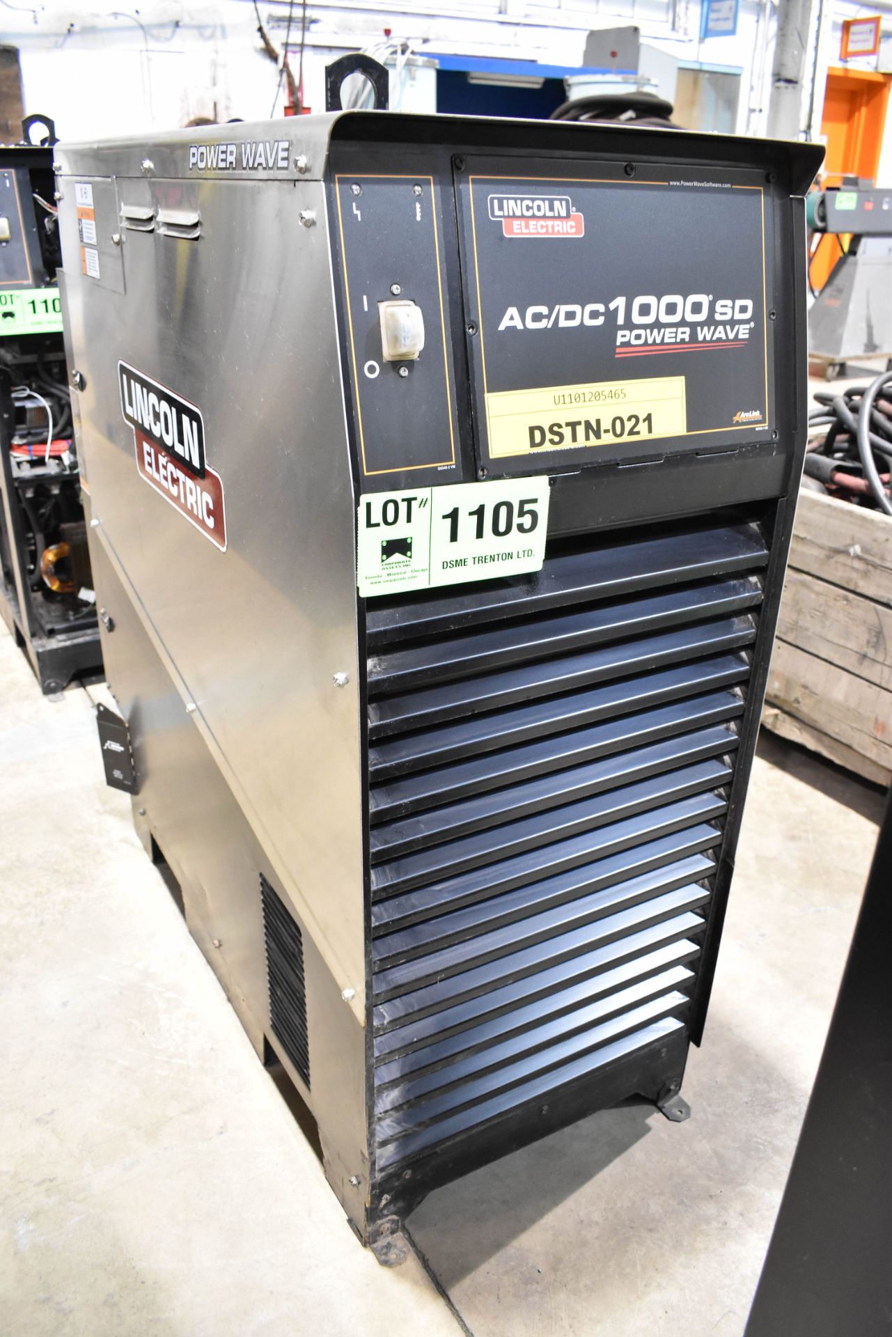 LINCOLN ELECTRIC AC/DC1000SD POWER WAVE WELDING POWER SOURCE (CI) [RIGGING FEE FOR LOT# 1105 - $