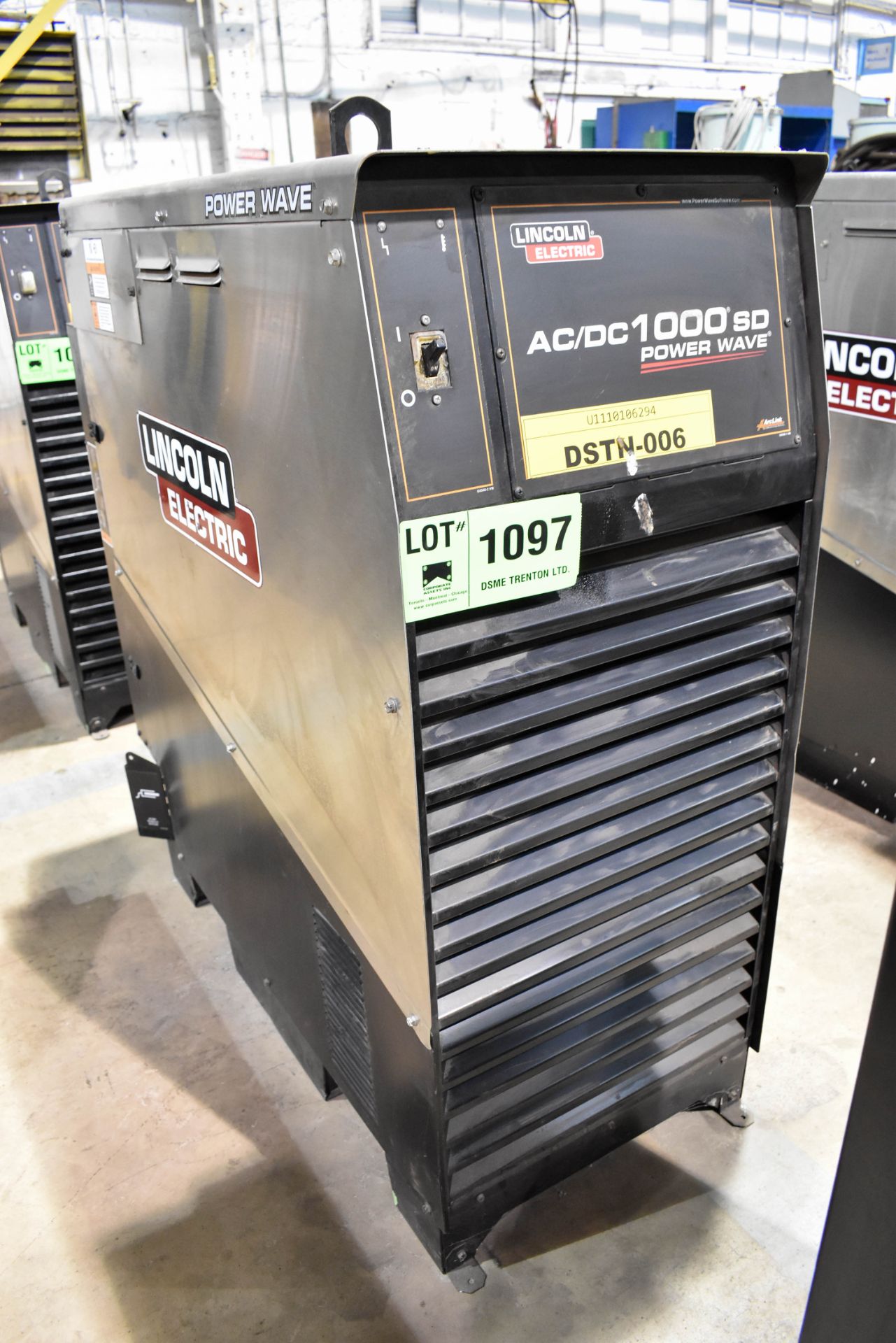 LINCOLN ELECTRIC AC/DC1000SD POWER WAVE WELDING POWER SOURCE (CI) [RIGGING FEE FOR LOT# 1097 - $